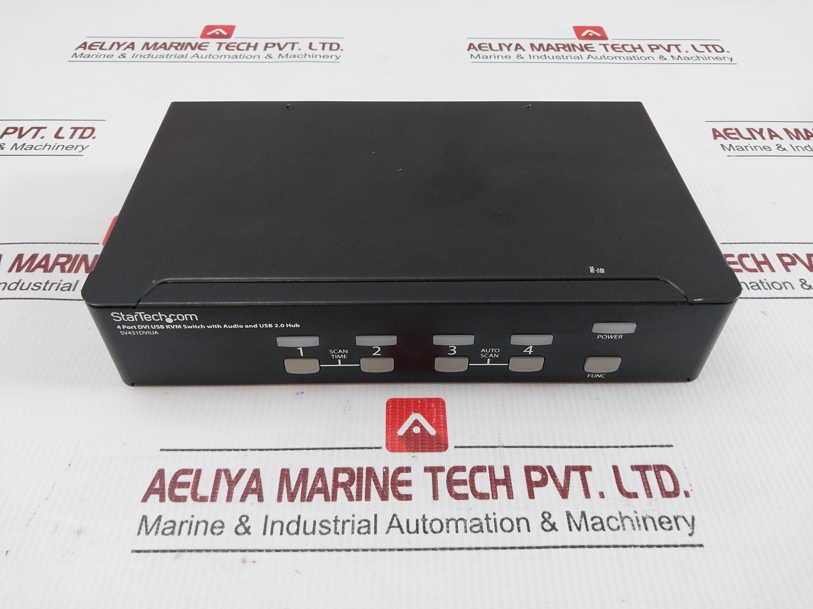 STARTECH.COM SV431DVIUA 4-Port DVI USB KVM Switch with Audio & USB 2.0 HUB