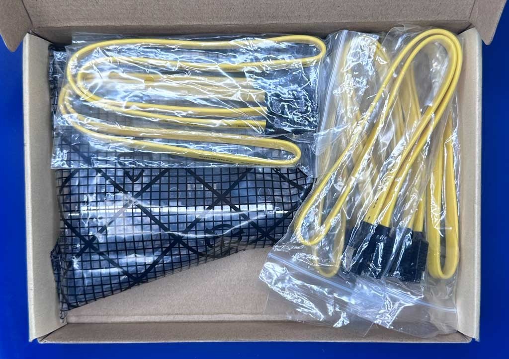 JKTINK ASM1166 6-Port SATA III PCIe Controller Card + 6 Cables Non-RAID