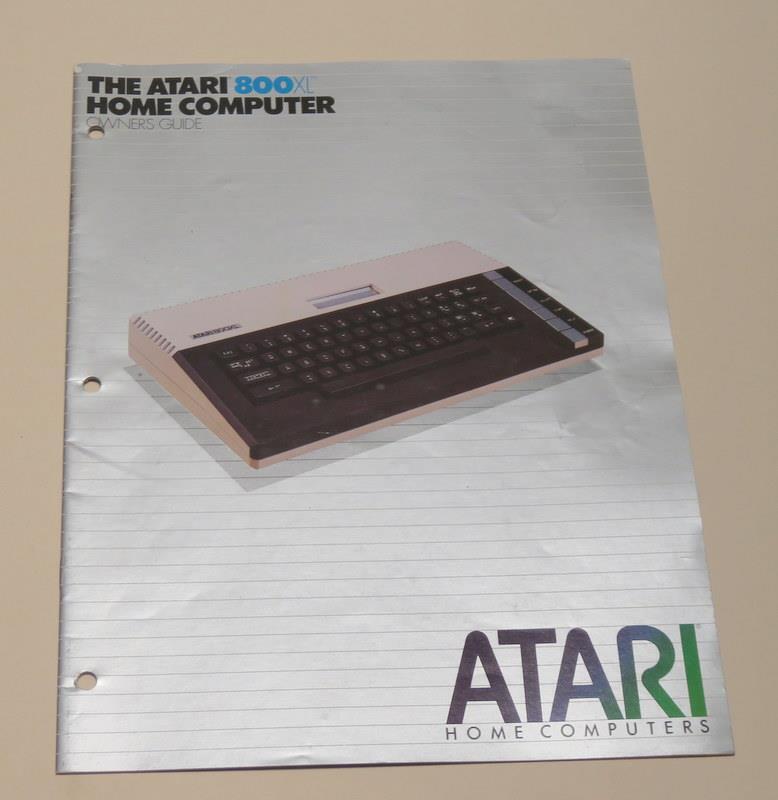 Vintage Atari 800XL Owner\'s Manual