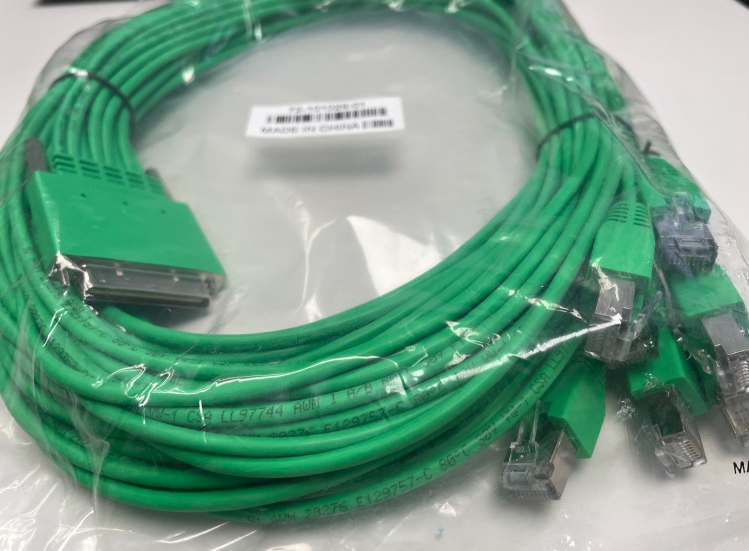 Genuine Cisco CAB-ASYNC-8 72-101029-01 68-Pin to 8 RJ45 Serial Breakout Cable