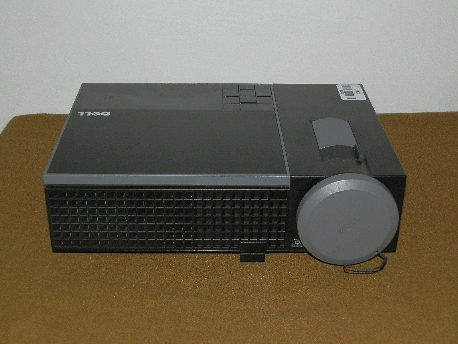 Dell 1510X DLP Digital Projector - Lamp Hours : 1209 Hours - HDMI