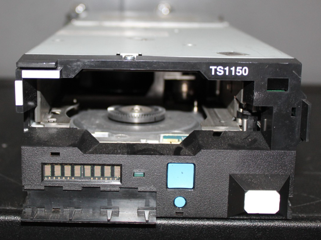 IBM TS1150 3592-E08 Enterprise Tape Drive 8Gb FC Module 02CE018