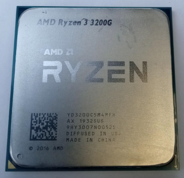AMD Ryzen 3 3200G 4-Core CPU 3.6GHz Socket AM4 YD3200C5M4MFH