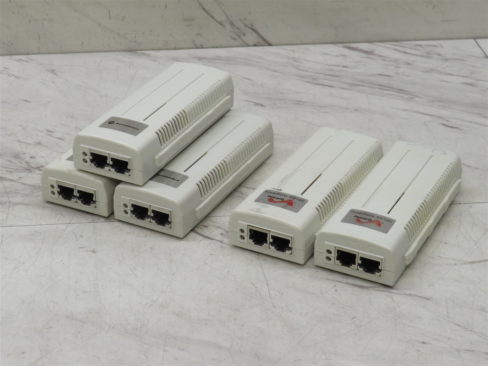 Lot of 5 802.3af PoE Injectors: 2 PowerDsine 3001GC 3 Motorola 1P2-AFR