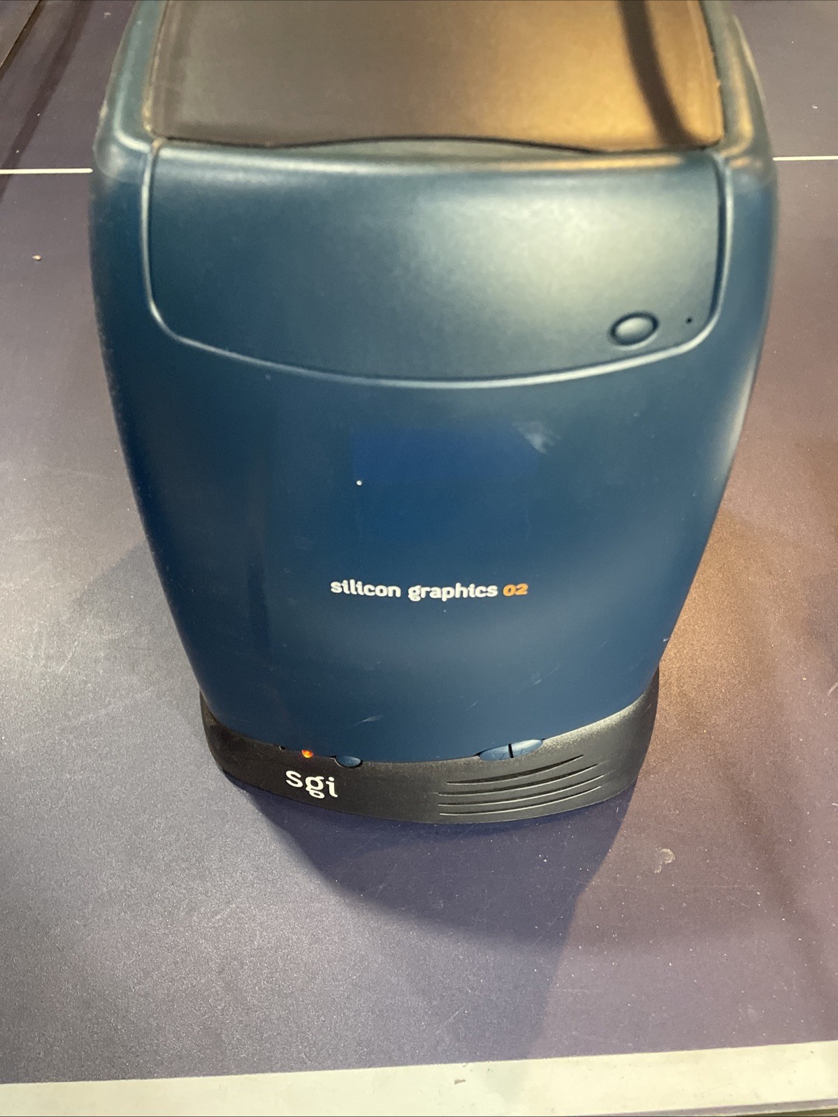 SGI Silicon Graphics O2 / 02 Vintage Computer. As Is. Orange Light But No Life