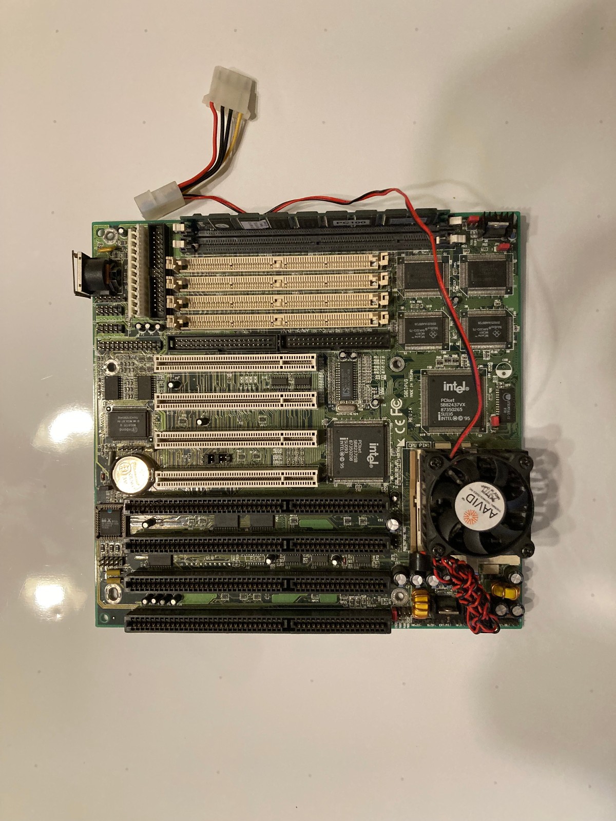 Vintage Diamond Flower 586IPVG Socket 7 Motherboard