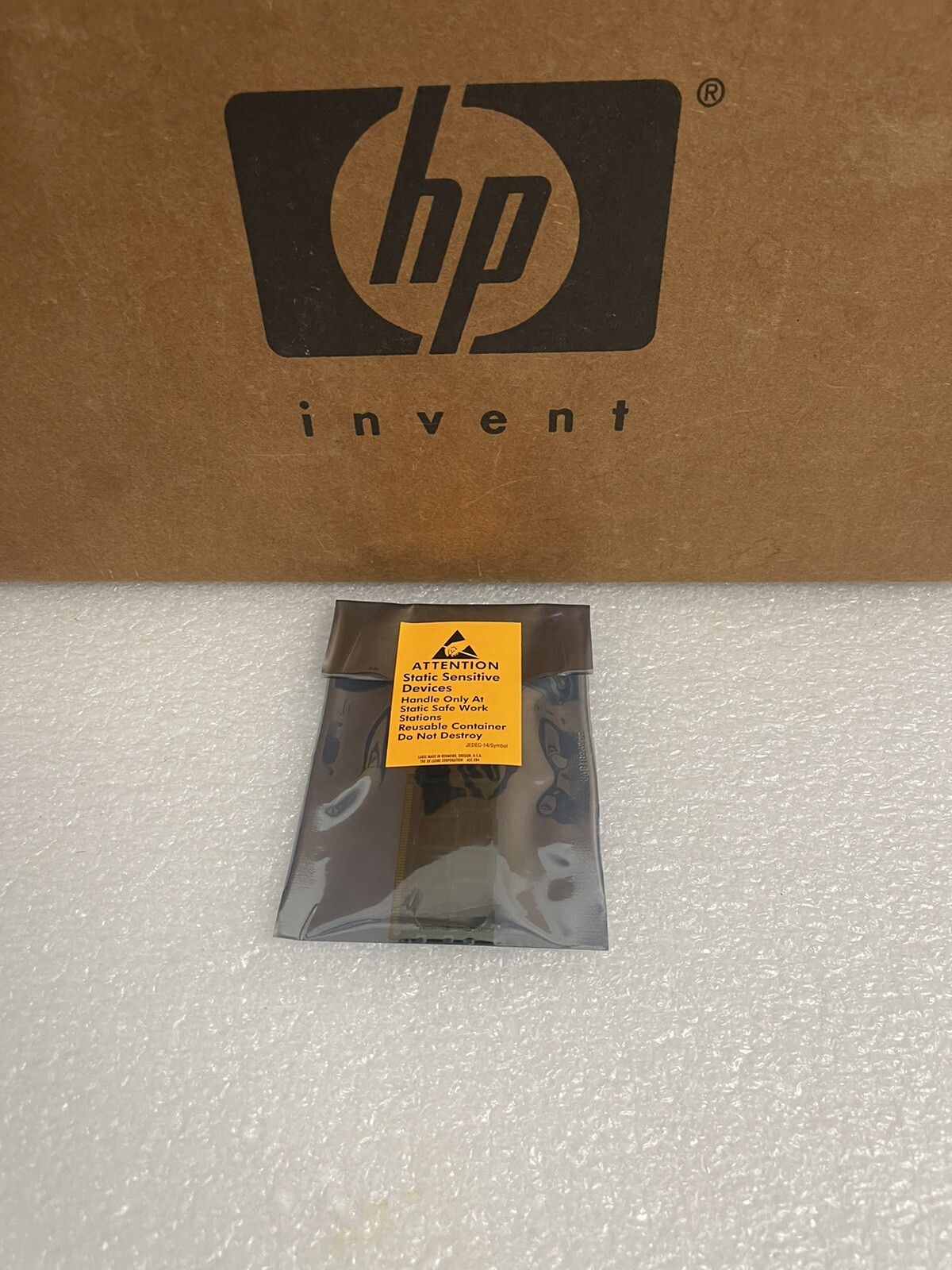 728629-B21 HP 32GB (1X32GB) 2RANK X 4 DDR4-2133 REG RAM 774175-001 752370-091