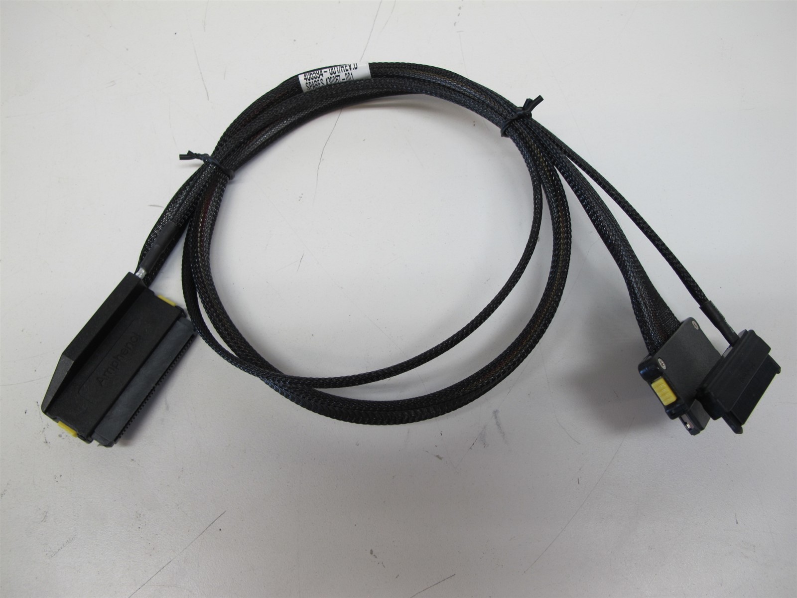 Amphenol 406594-001 Rev.D SAS to LTO Cable High Density Cable