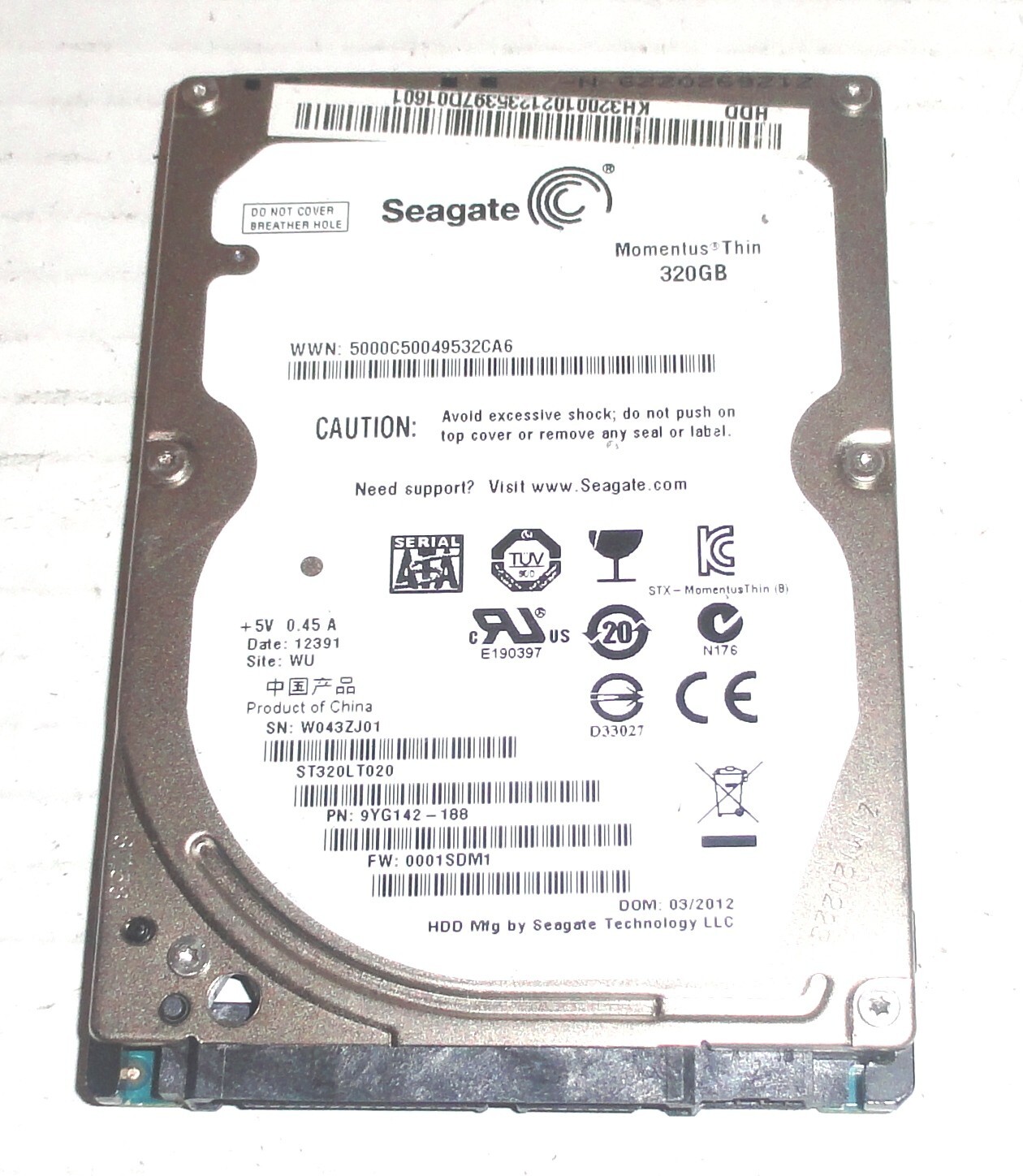 Seagate ST320LT020 320GB Sata Hard Drive P/N: 9YG142-188 F/W: 0001SDM1  W04  WU