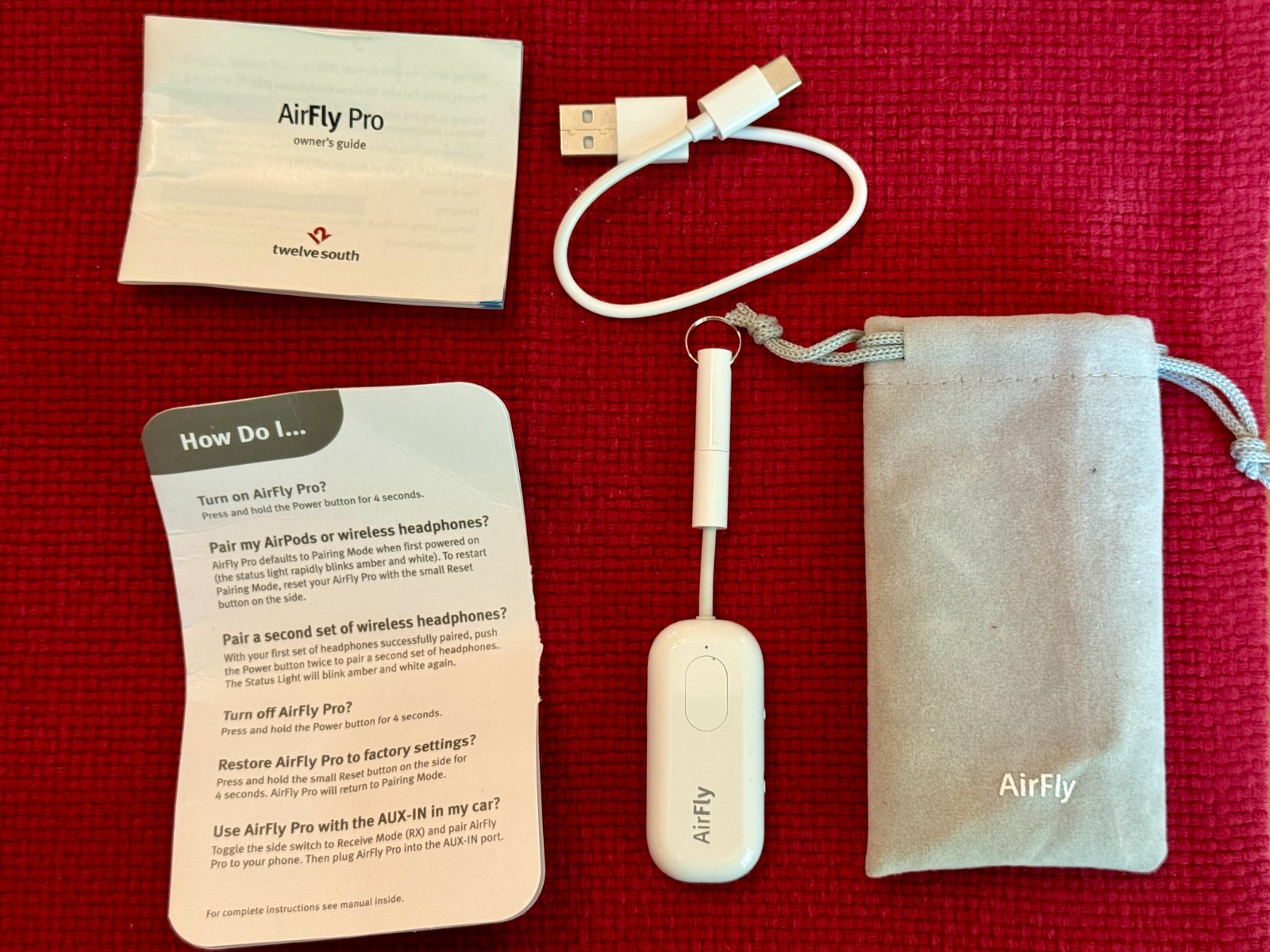 White Twelve South AirFly Pro Bluetooth Audio Transmitter Travel Tourist
