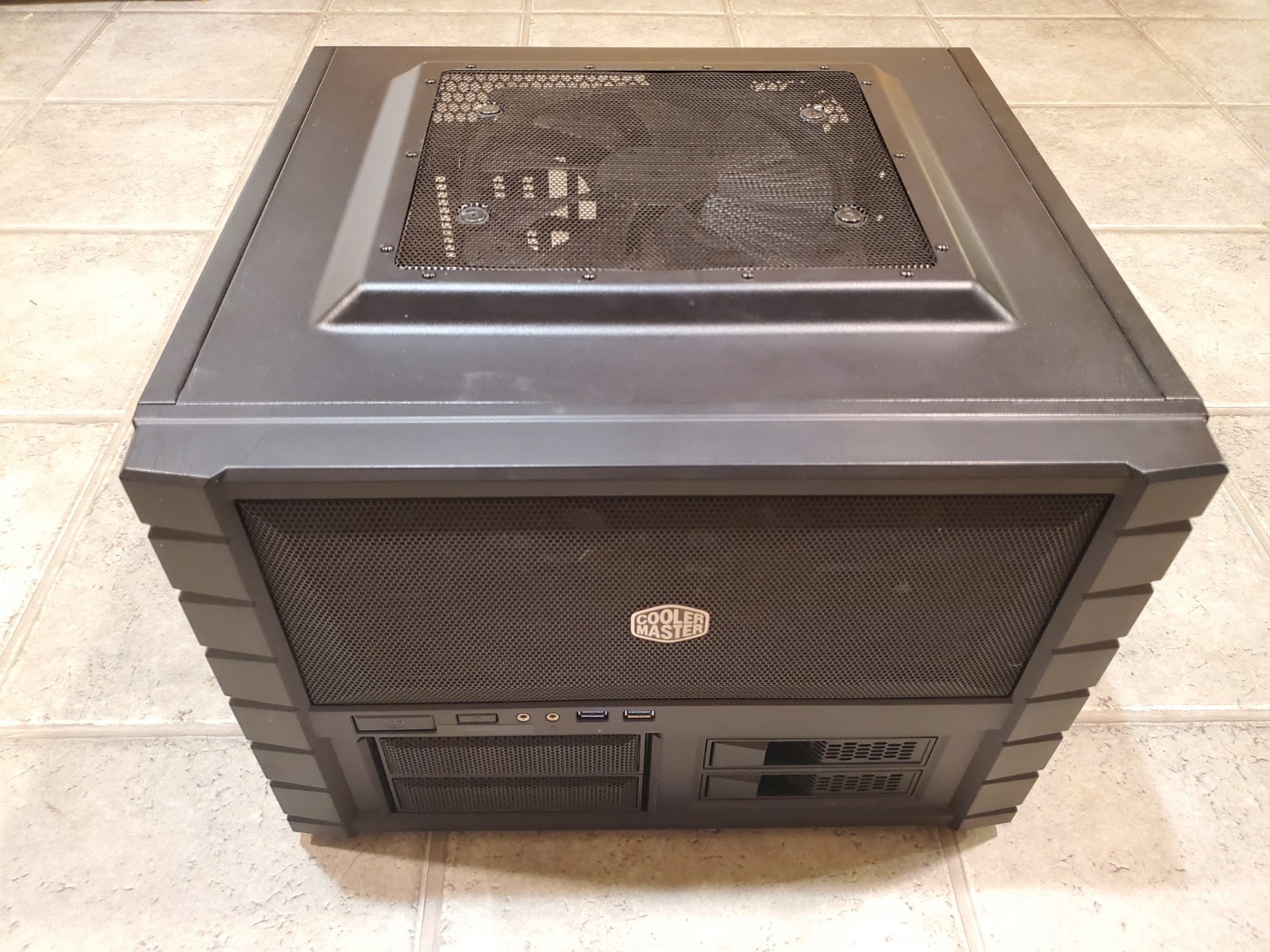 Cooler Master HAF XB ATX PC Case High Air Flow LAN Box Test Bench AIO Support