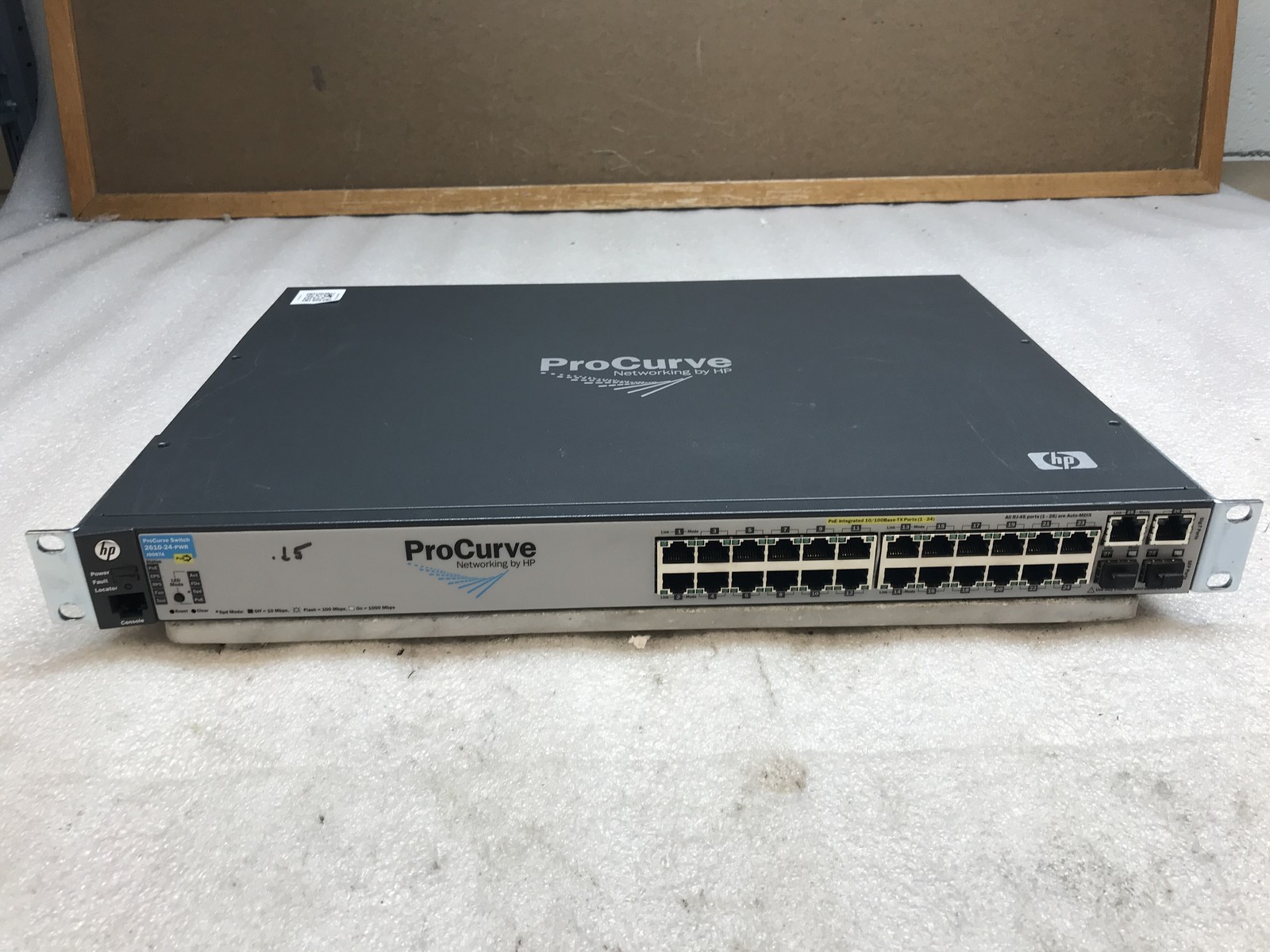 HP ProCurve 2610-24-PWR J9087A 24 Port Fast PoE Ethernet Switch w Rack Ears