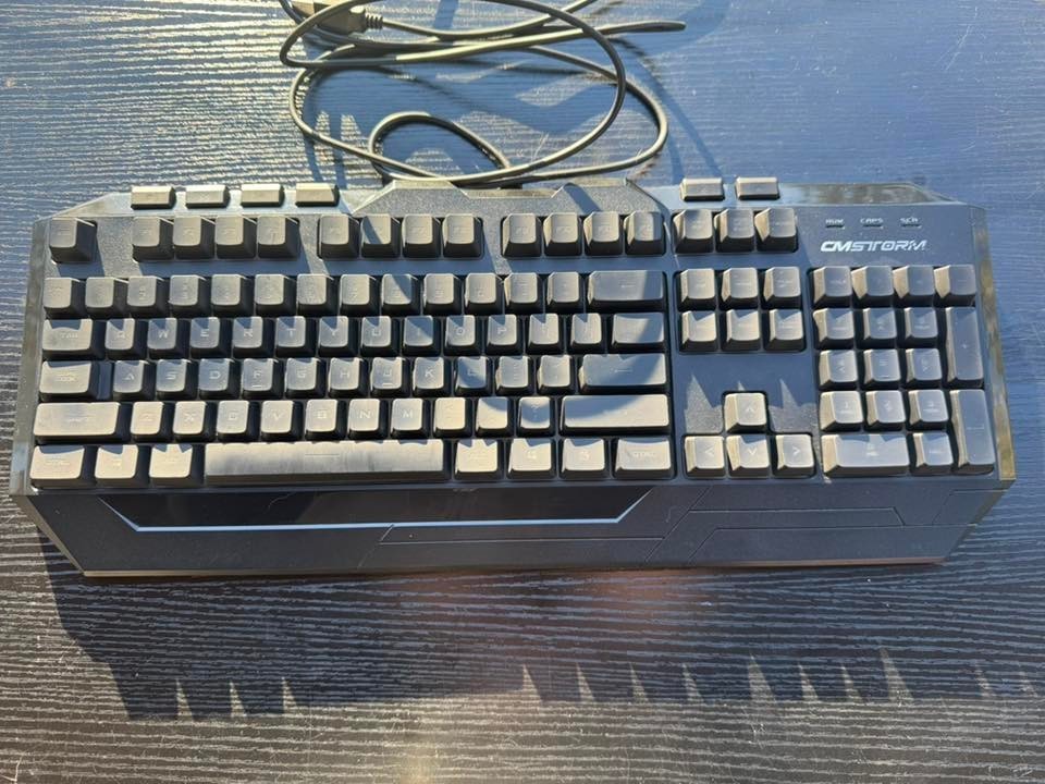 Cooler Master Devastator Wired Gaming Keyboard Full Size USB Black Tested