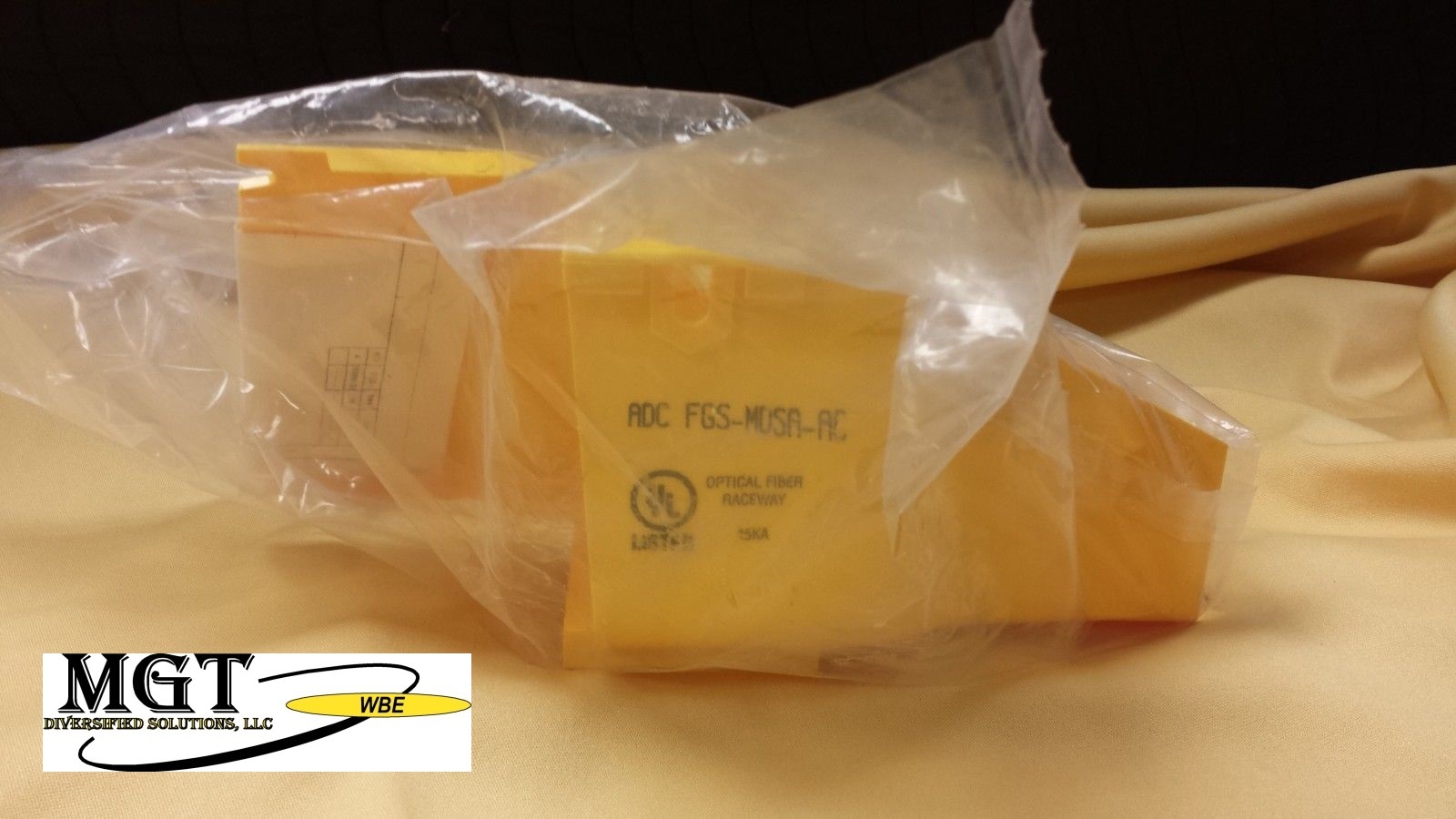 ADC/COMMSCOPE / FIBERGUIDE / FGS-MDSA-AC /  4" TO 2" ADAPTER /  NEW