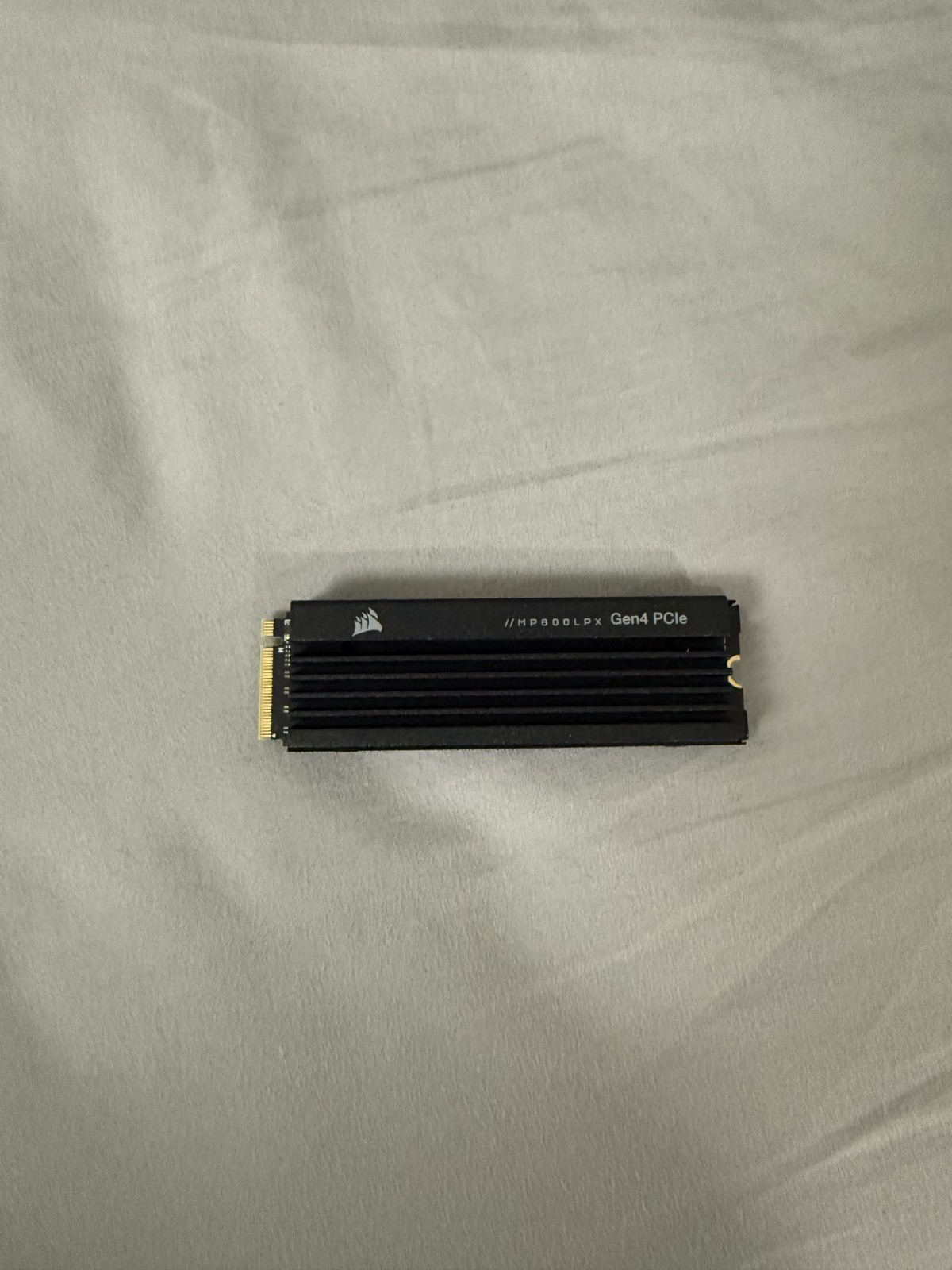Corsair MP600 PRO LPX 2TB M.2 NVMe Internal SSD for Sony PS5 w/ Heatsink