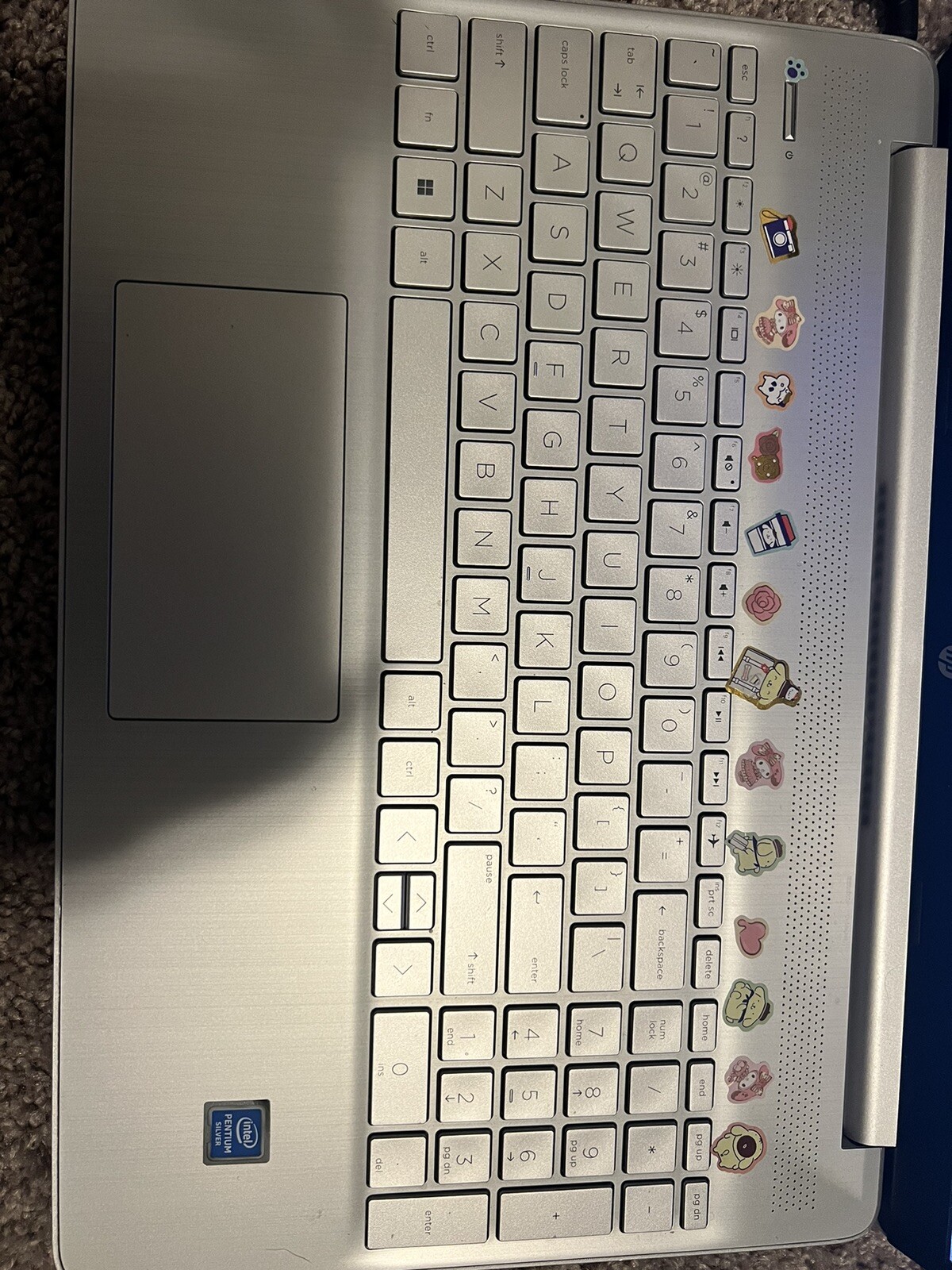 HP 15-dy0025tg 15.6" (256GB SSD, Intel Pentium Silver N5030, 1.1GHz, 8GB RAM)...