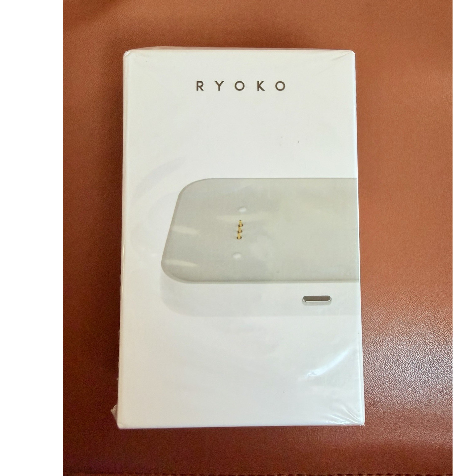 Ryoko PRO Docking Station Gray Magnetic Connection Fast Charging