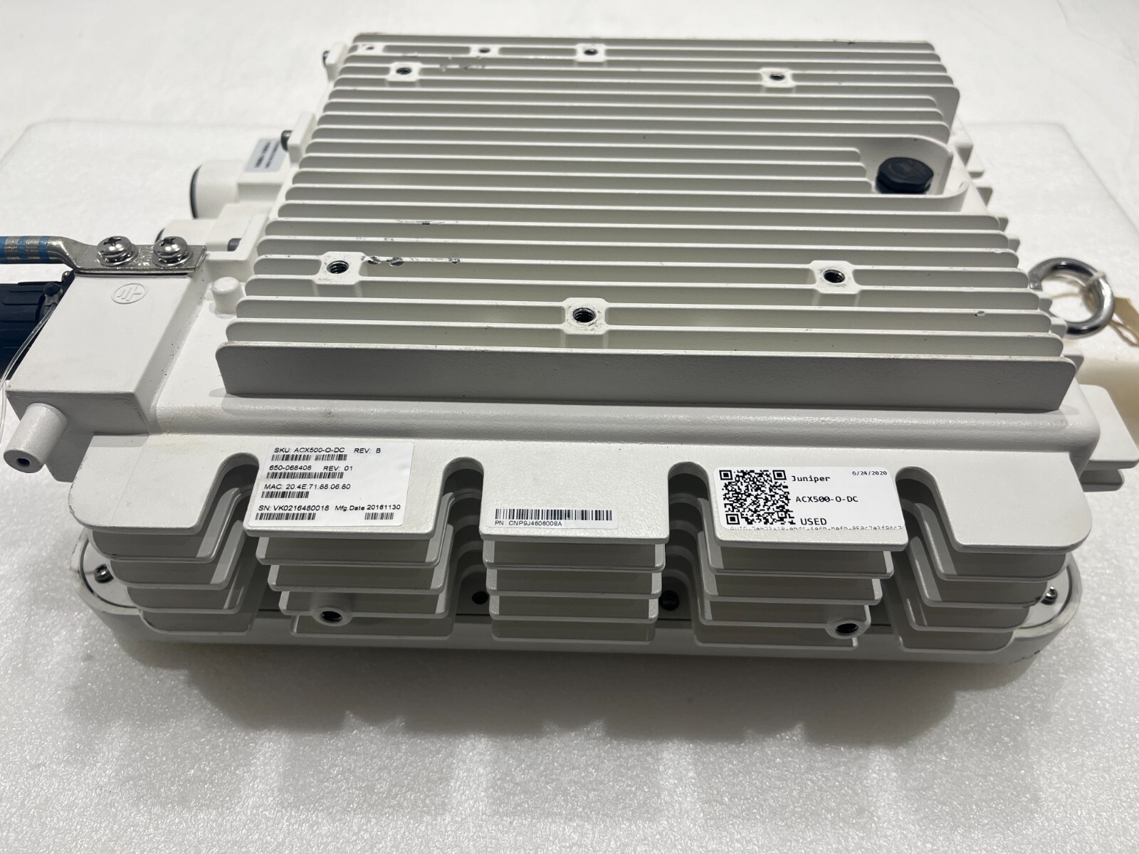 Juniper ACX500-O-DC 6G hardened fanless router