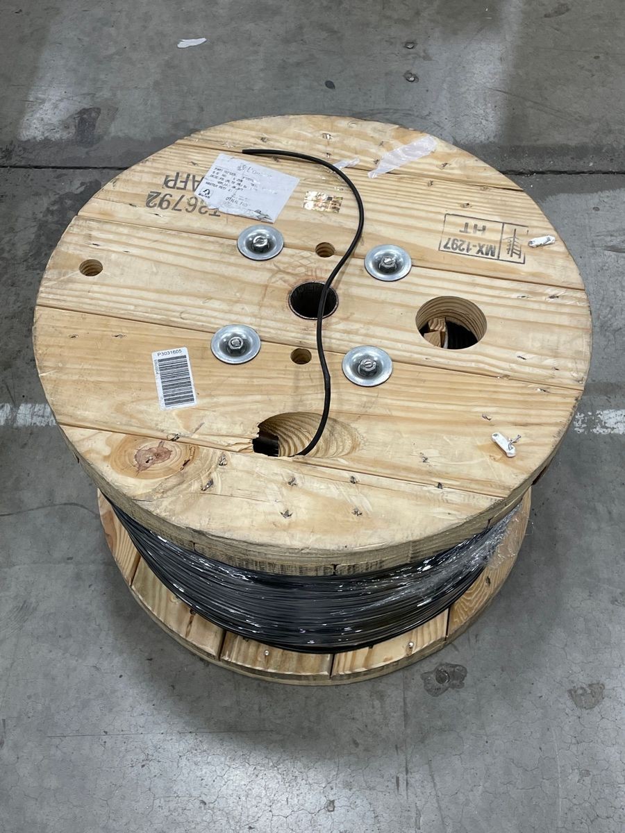 BELDEN FX Indoor/Outdoor OM3 Distribution Tight Buffer 6 Fibers Cable 5100 Ft *