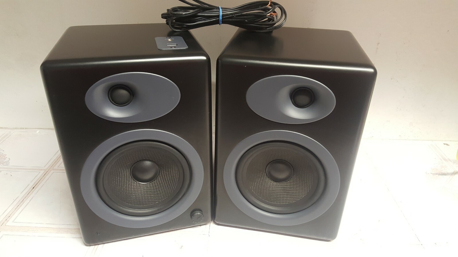 Lot of 2 Audioengine A5 Active Powered Computer Speakers (please read)