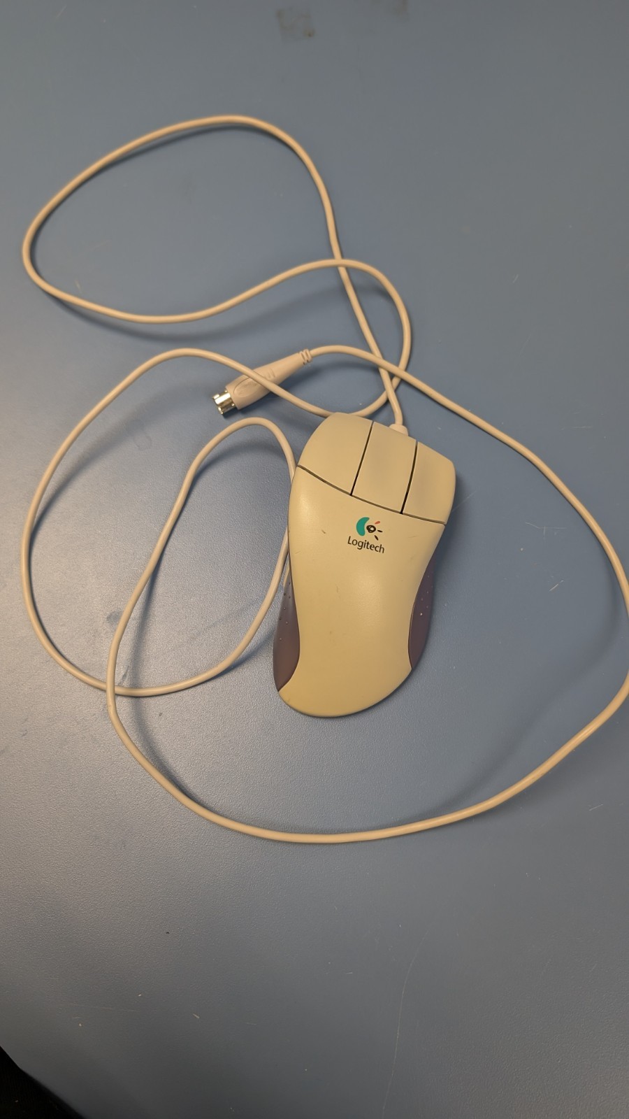 Logitech M-CV46 MouseMan Trackball Wired PS2 3 Button Mouse P/N 811366-0000/4
