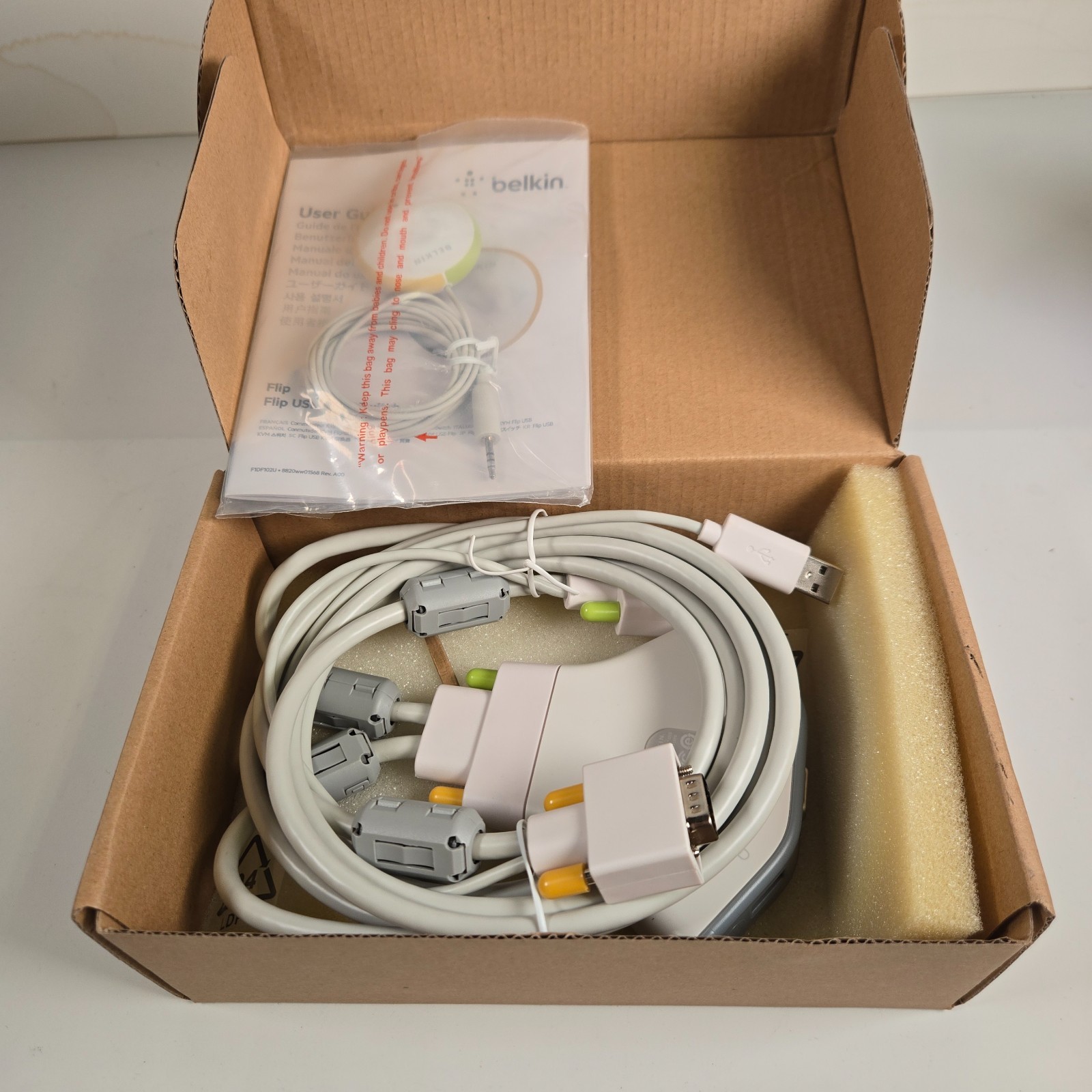 BELKIN FLIP 2 PORT KVM W/REMOTE USB FLIP USB KVM SWITCH /w USER GUIDE