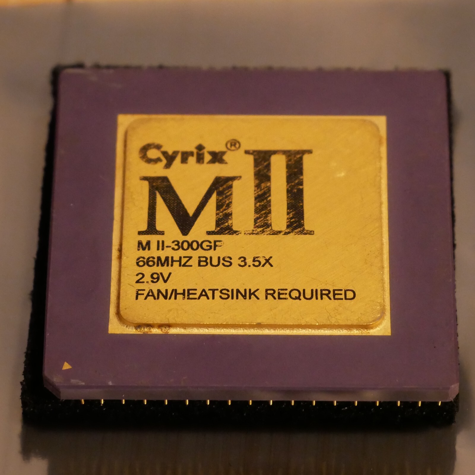 Cyrix MII 300GP 66 MHZ Bus 3X 2.9v Ceramic CPU Processor Gold 6x86 09