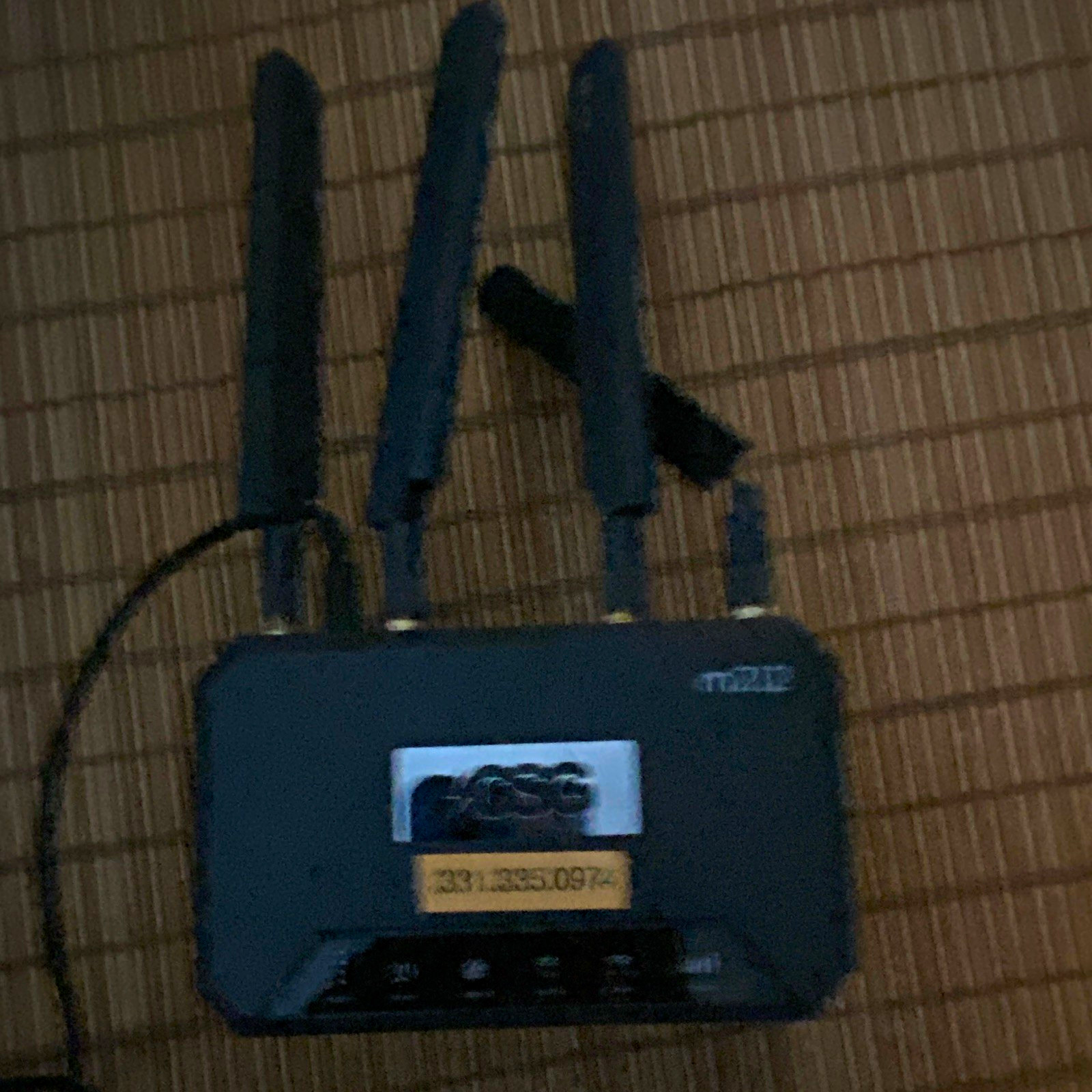 m212 Black 4G LTE WiFi Router w/ Antennas, USB 2.0, Ethernet, 1 LAN