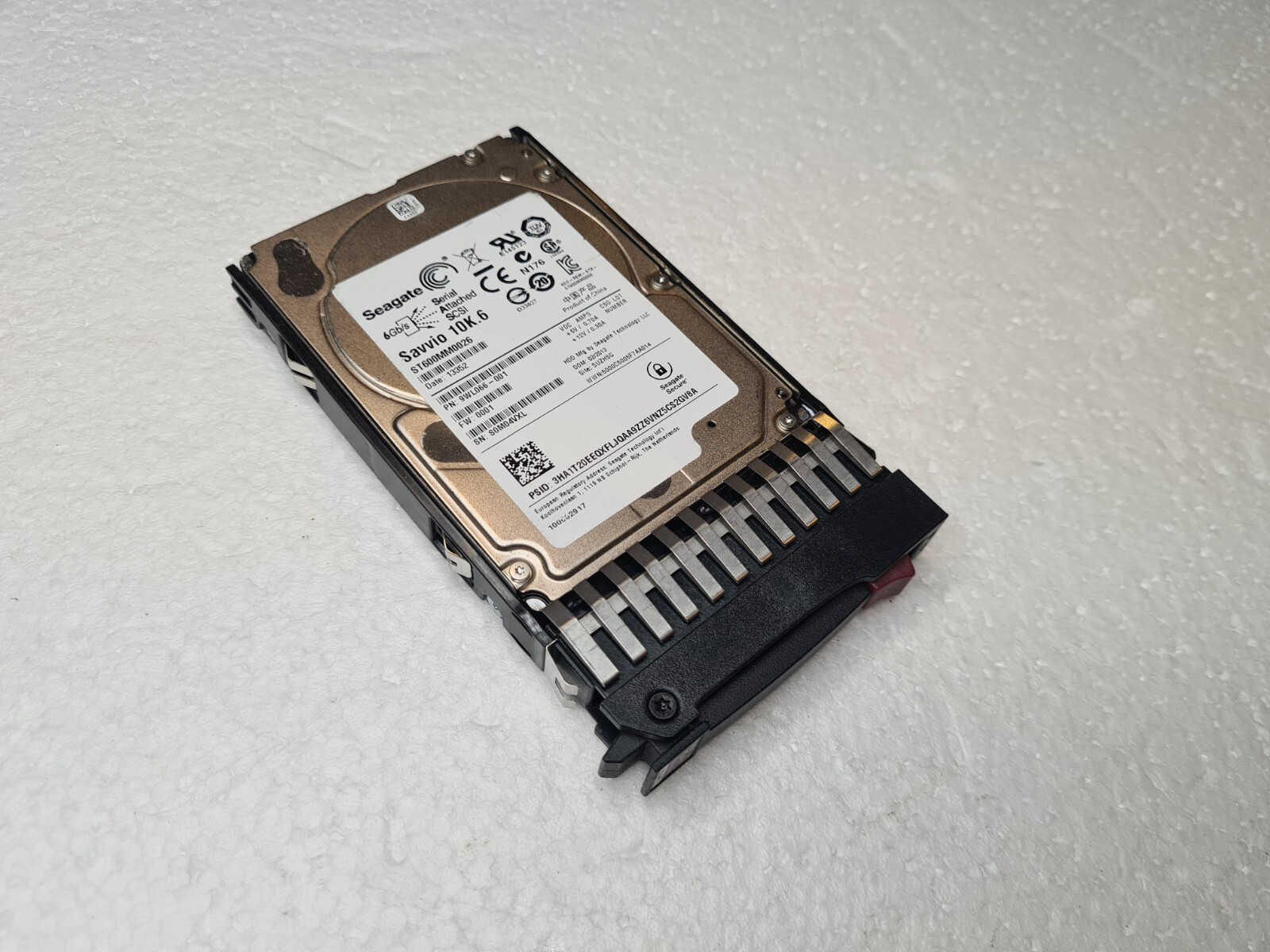 SEAGATE ST600MM0026 SAVVIO 10K.6 600GB 2.5" 10000RPM 64MB SAS 6GB/S HARD DRIVE