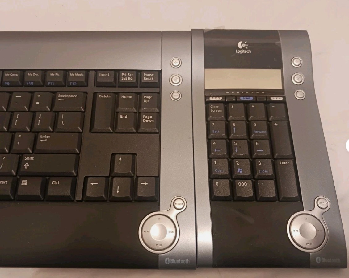 Logitech diNovo Keyboard Bluetooth With Media Pad