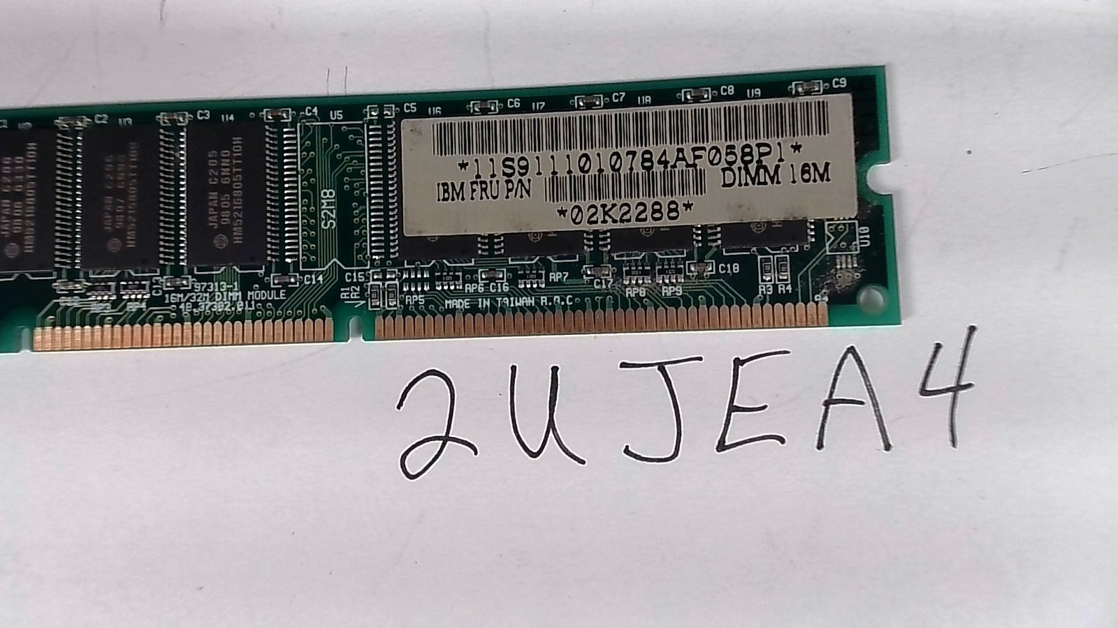 IBM 02K2288 16MB 66MHz PC66 non-ECC Unbuffered CL2 168-Pin DIMM