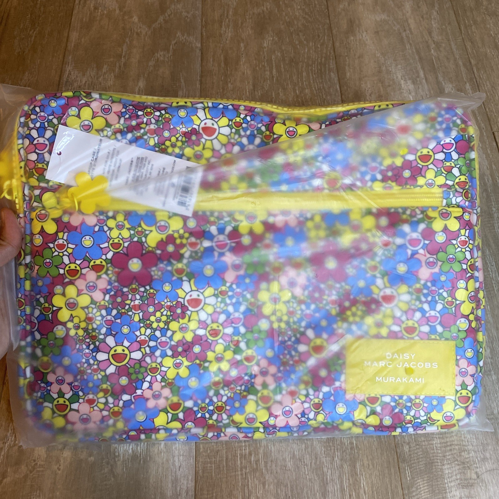 Marc Jacobs x Takashi Murakami Daisy Flowers Laptop Sleeve Case NEW