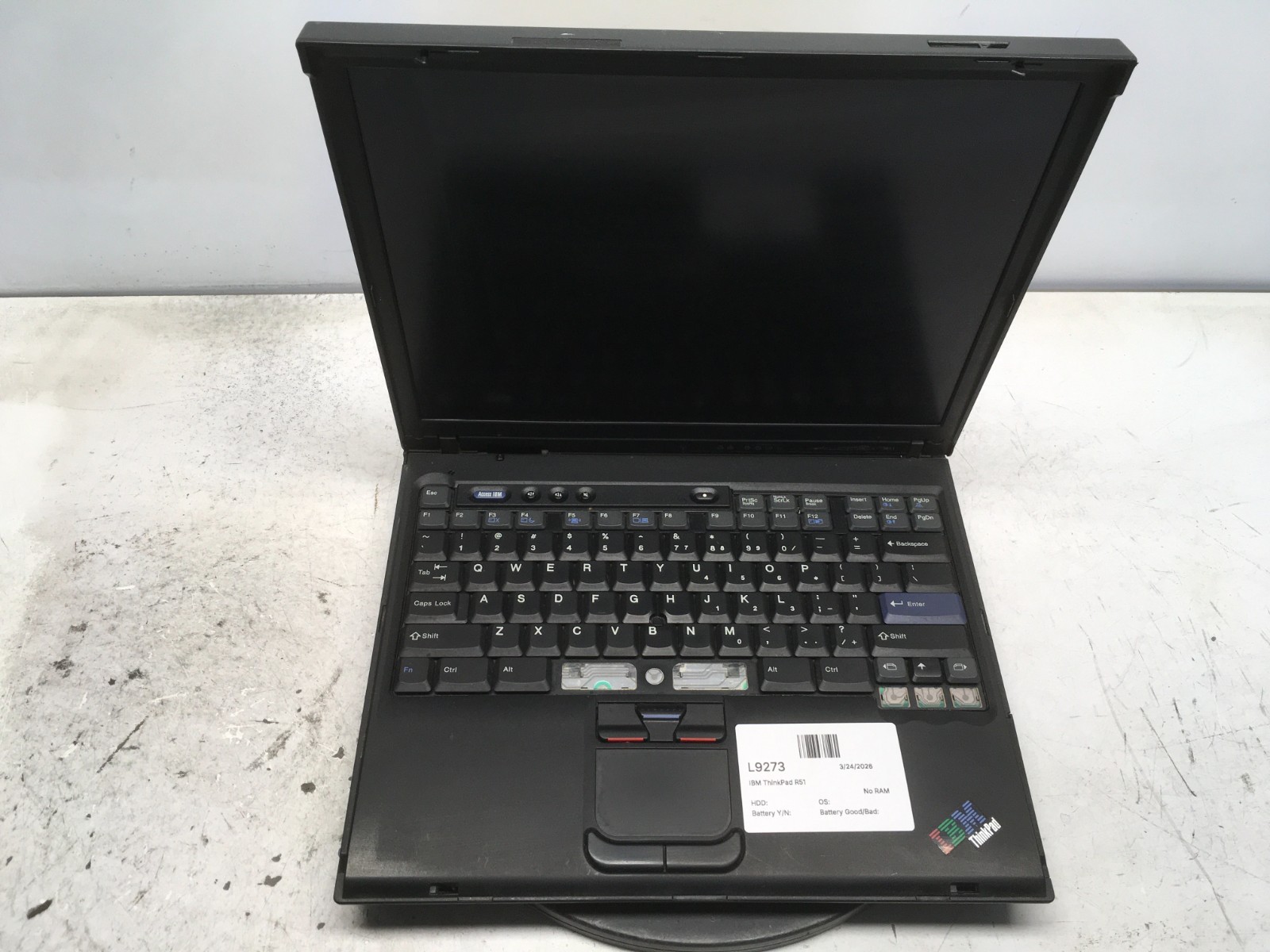 IBM ThinkPad R51 No RAM NO HDD