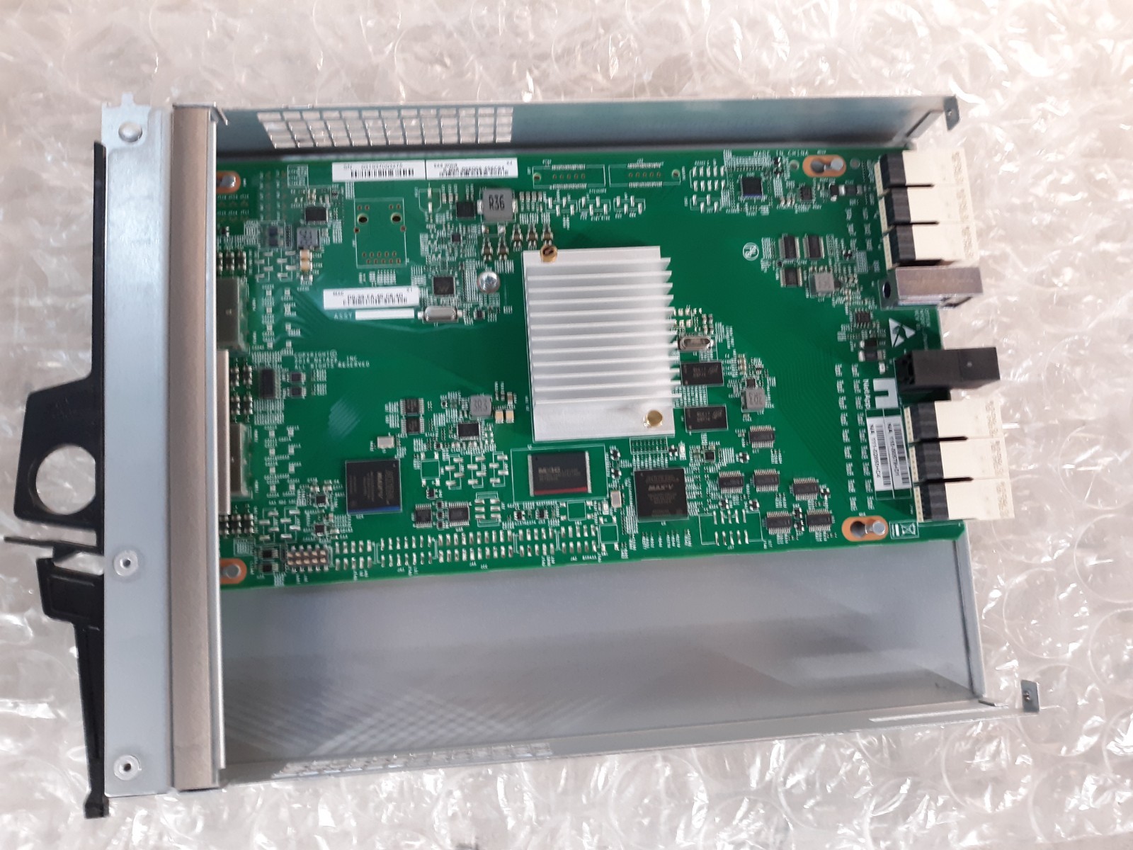 NetApp 111-02850+C4 SAS WWN X4 IOM12 SAS 12G Controller Module