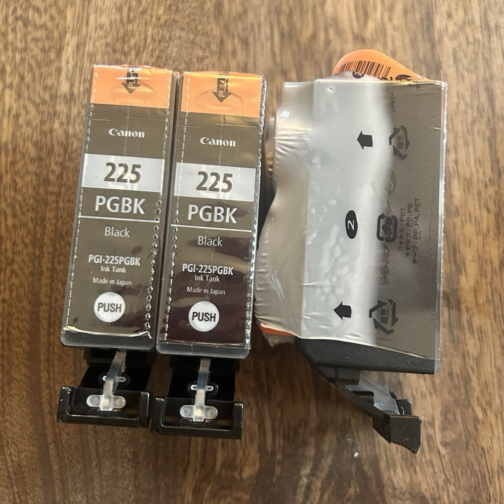 Canon Genuine PGI-225PGBK 225 PGBK Black Ink Cartridge for PIXMA Inkjet