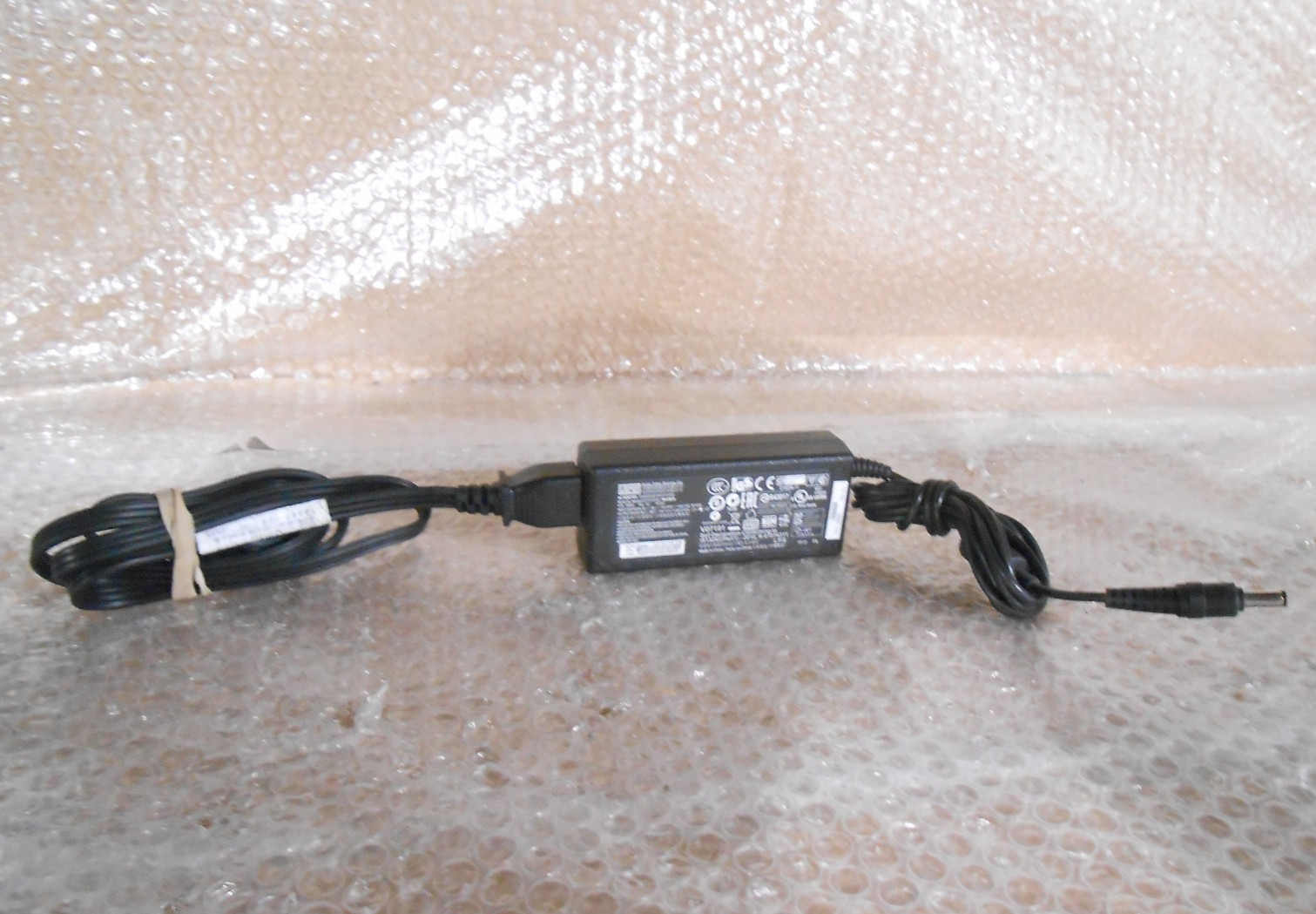 ASIAN POWER DEVICES (APD) Power Adapter 1.6A Model: NB-65B19