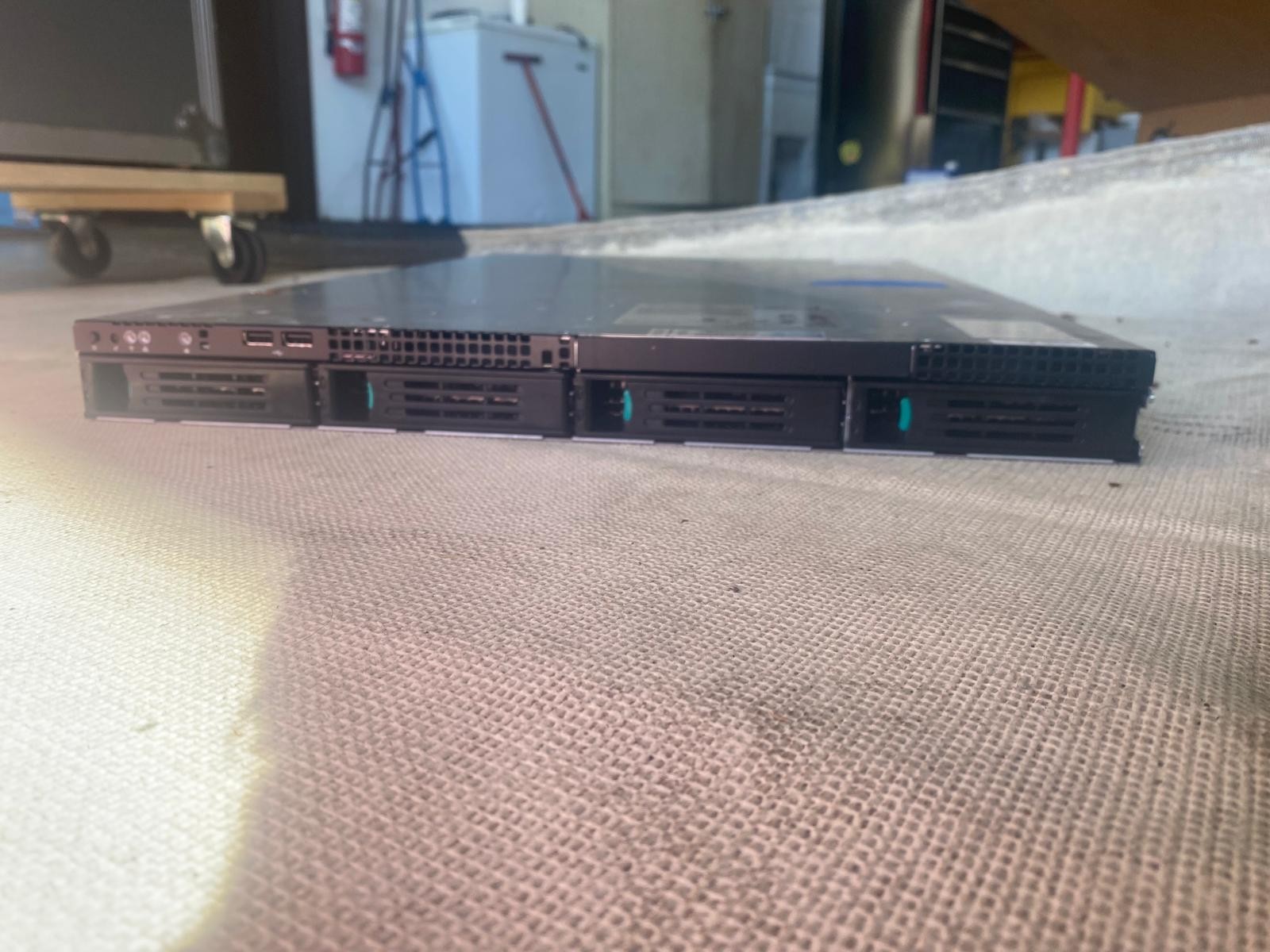 symantec backup exec 3600 4x2tb Seagate HDDs included