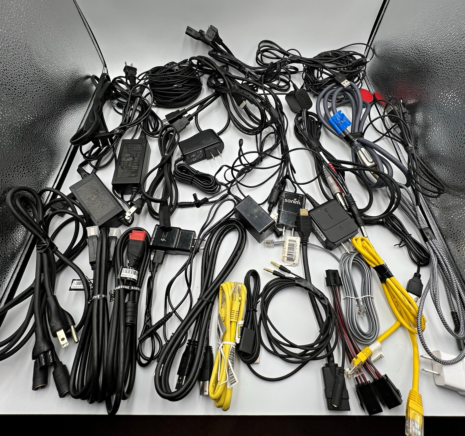 Huge Electronics Cable & Cord Lot - HDMI, Power, Audio, Ethernet Mixed