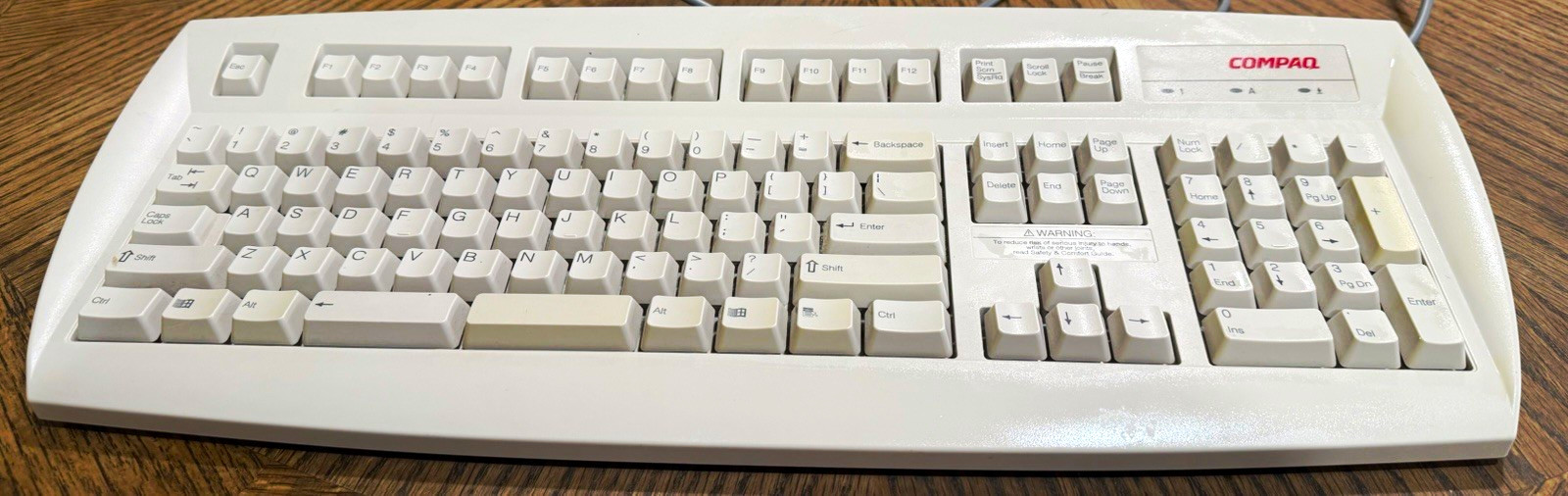 Vintage Compaq PS/2 Keyboard RT7A56TW 237743-301 Beige Tested Working