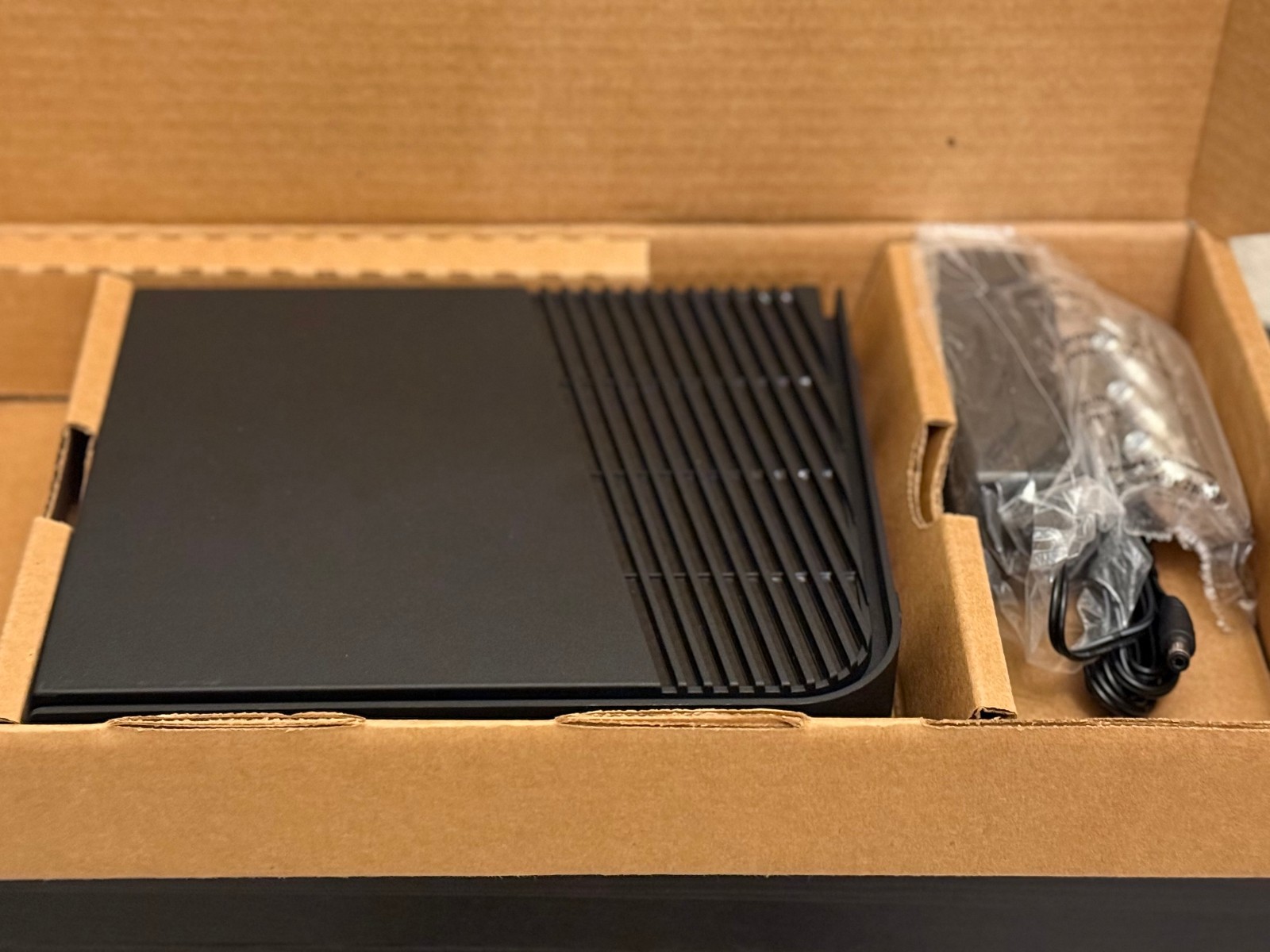 NEW Arris Wi-Fi Router NVG468MQ Frontier 802.11ac 4 Port Gigabit MoCA Phone