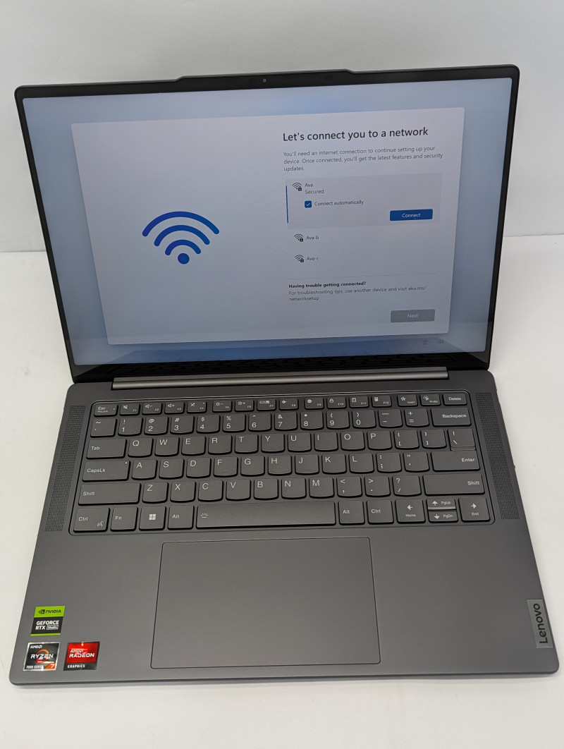 Lenovo Slim Pro 7 14" 2.5K Touch AMD Ryzen 7 7735HS 16GB 512GB NVIDIA RTX 3050
