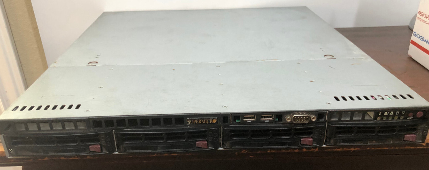SuperMicro CSE-813M Server