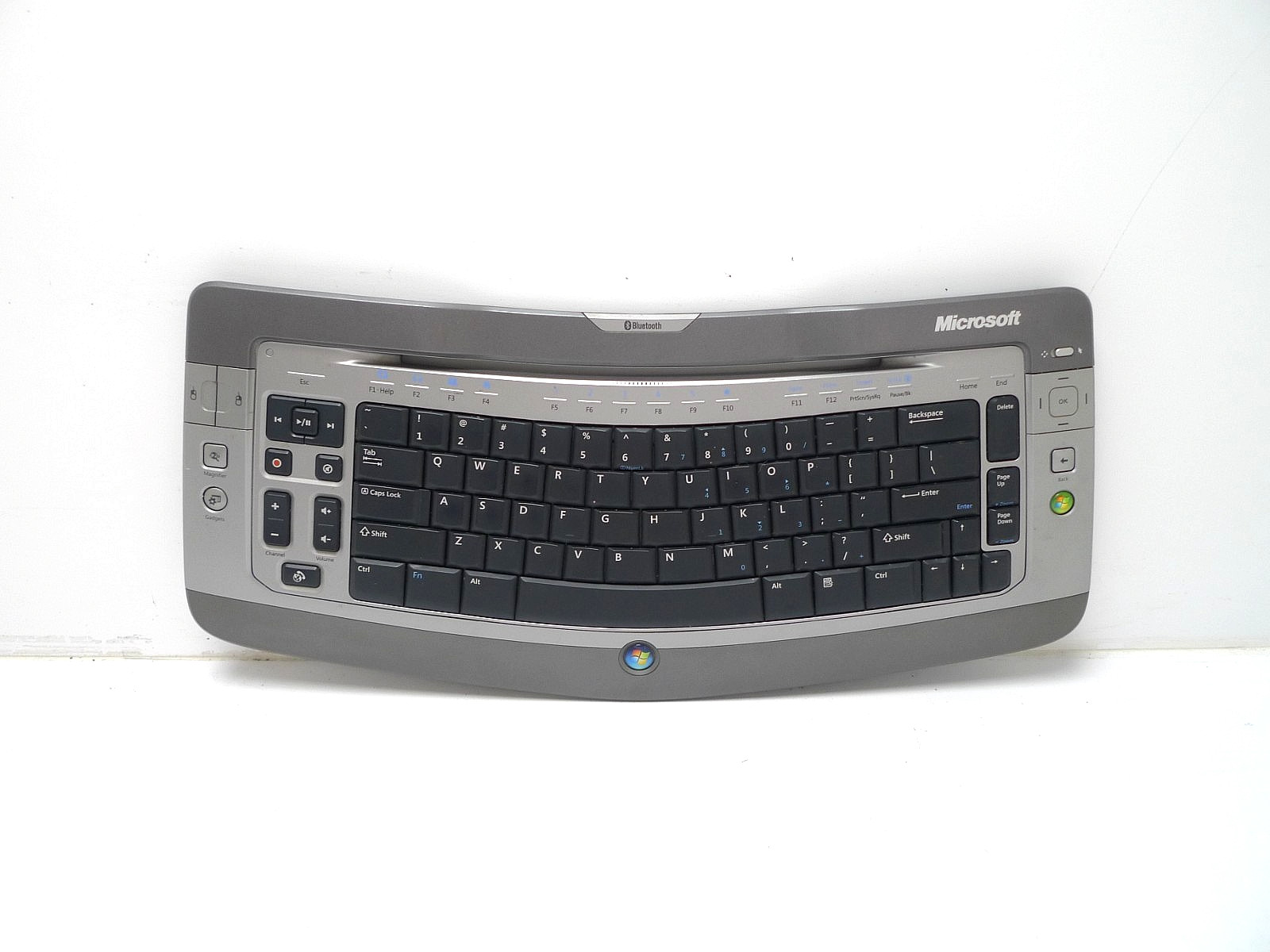 Microsoft 1073 Bluetooth Wireless Entertainment Keyboard 7000 | No Dongle/Cord