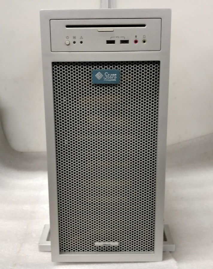 Sun Microsystems Ultra 25 * Powers on, No HDD * For Parts