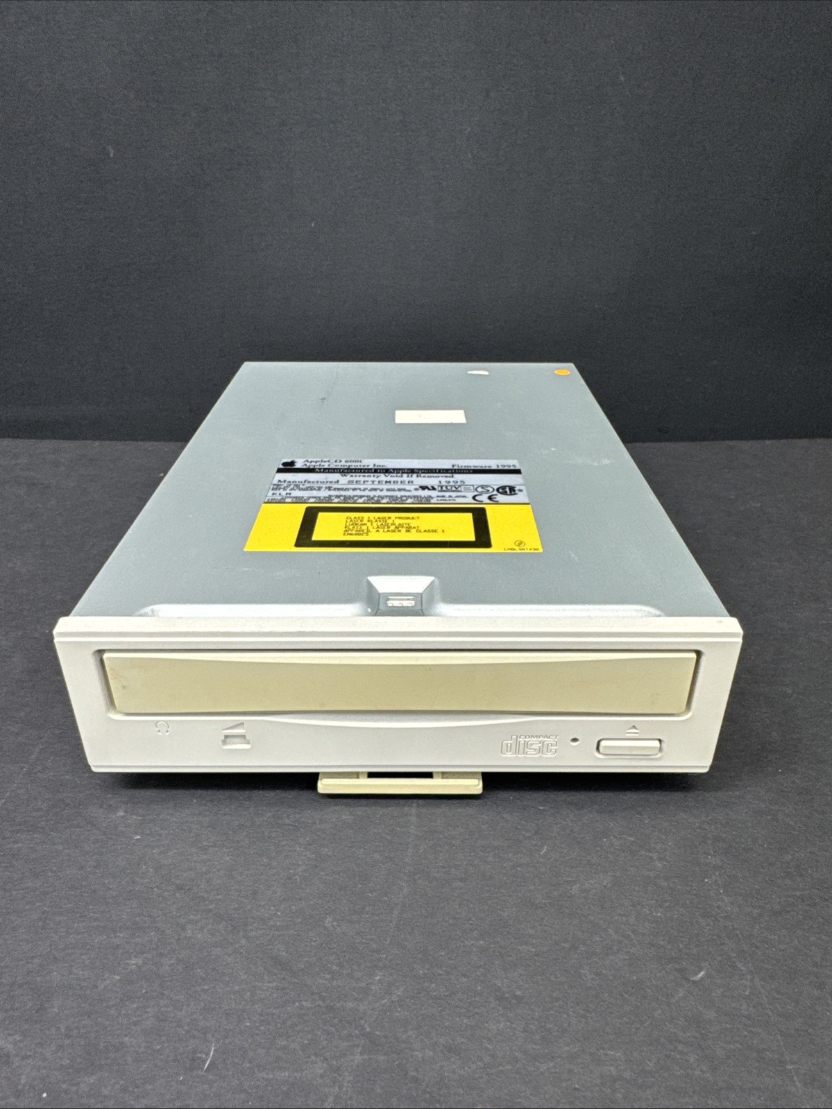 Vintage AppleCD 600i CR-504-C Internal SCSI CD-ROM Drive 678-0065 1995