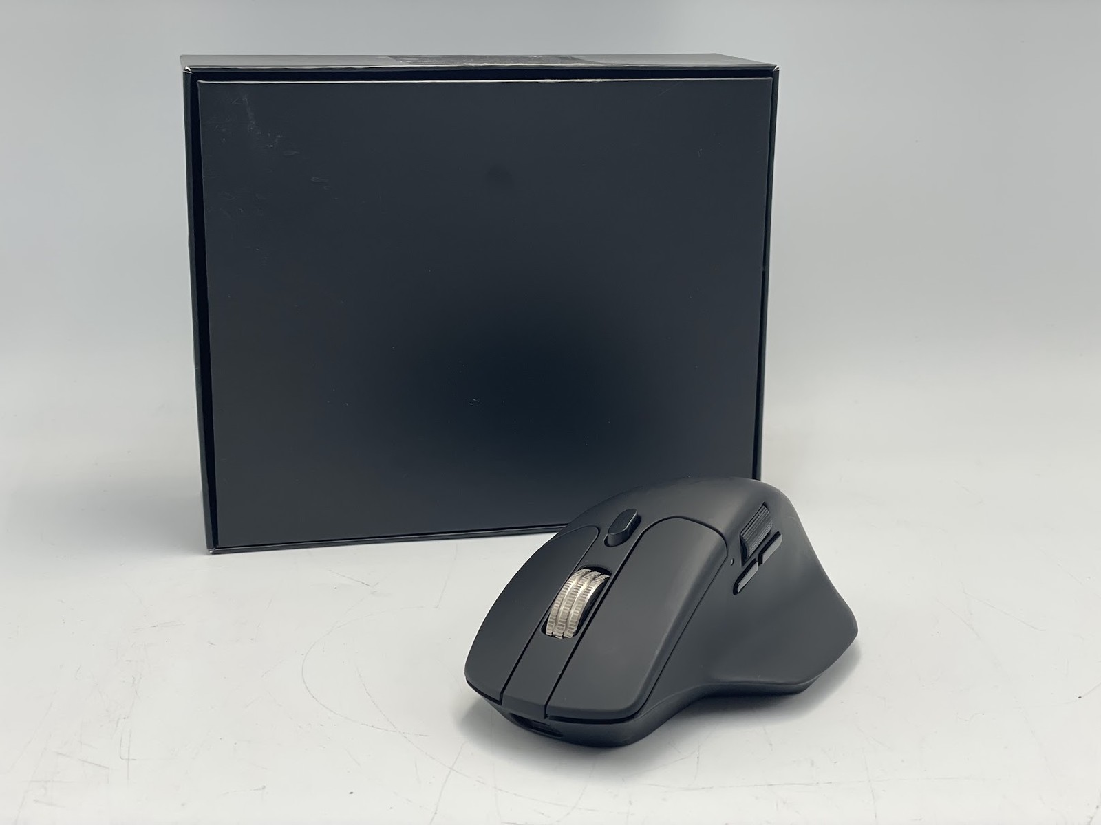 Keychron M6 Ultra Silent Wireless Gaming Mouse - Black - NO DONGLE
