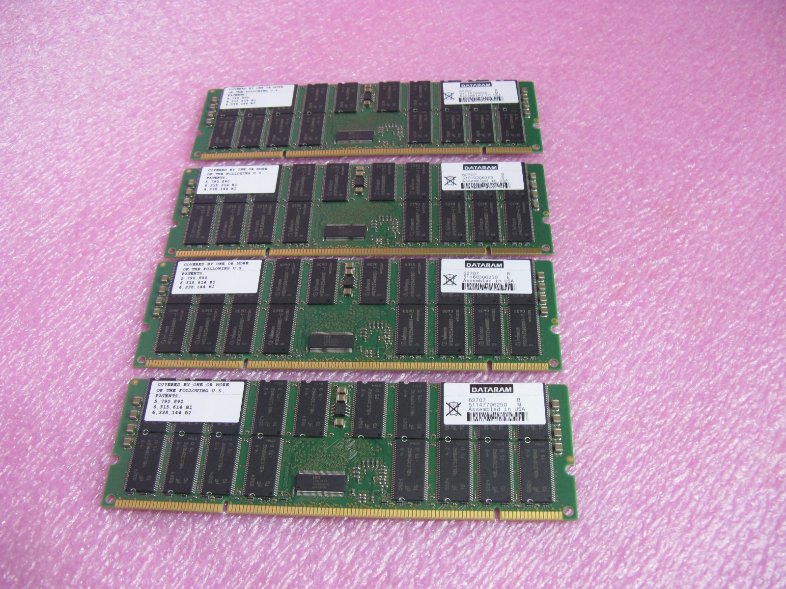 Dataram 62707 4GB  kit (4 * 1GB) 3rd Party for Sun Blade 2000 X7052A - L3603