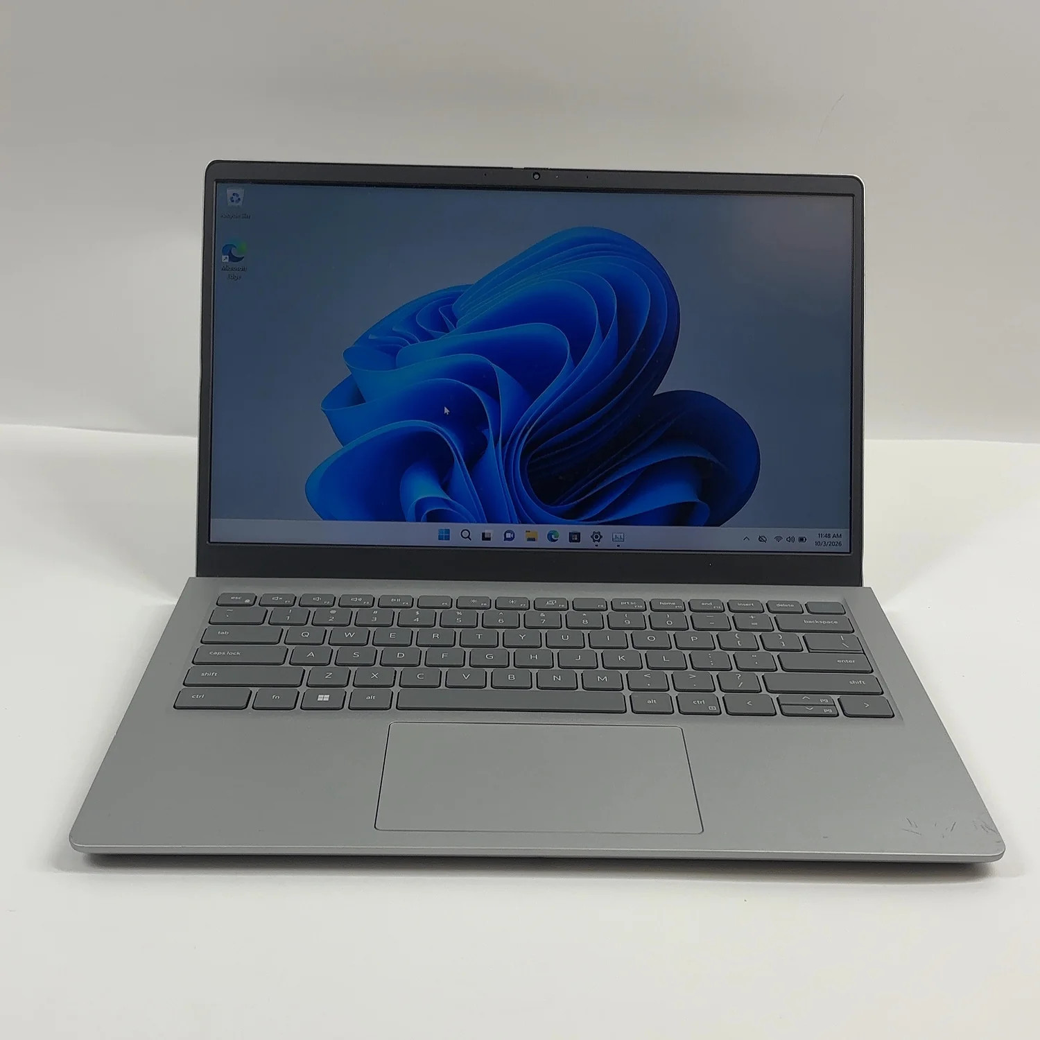 Dell Inspiron P152G 14" Snapdragon 8cx Gen 2 1.8GHz 8GB RAM 256GB SSD