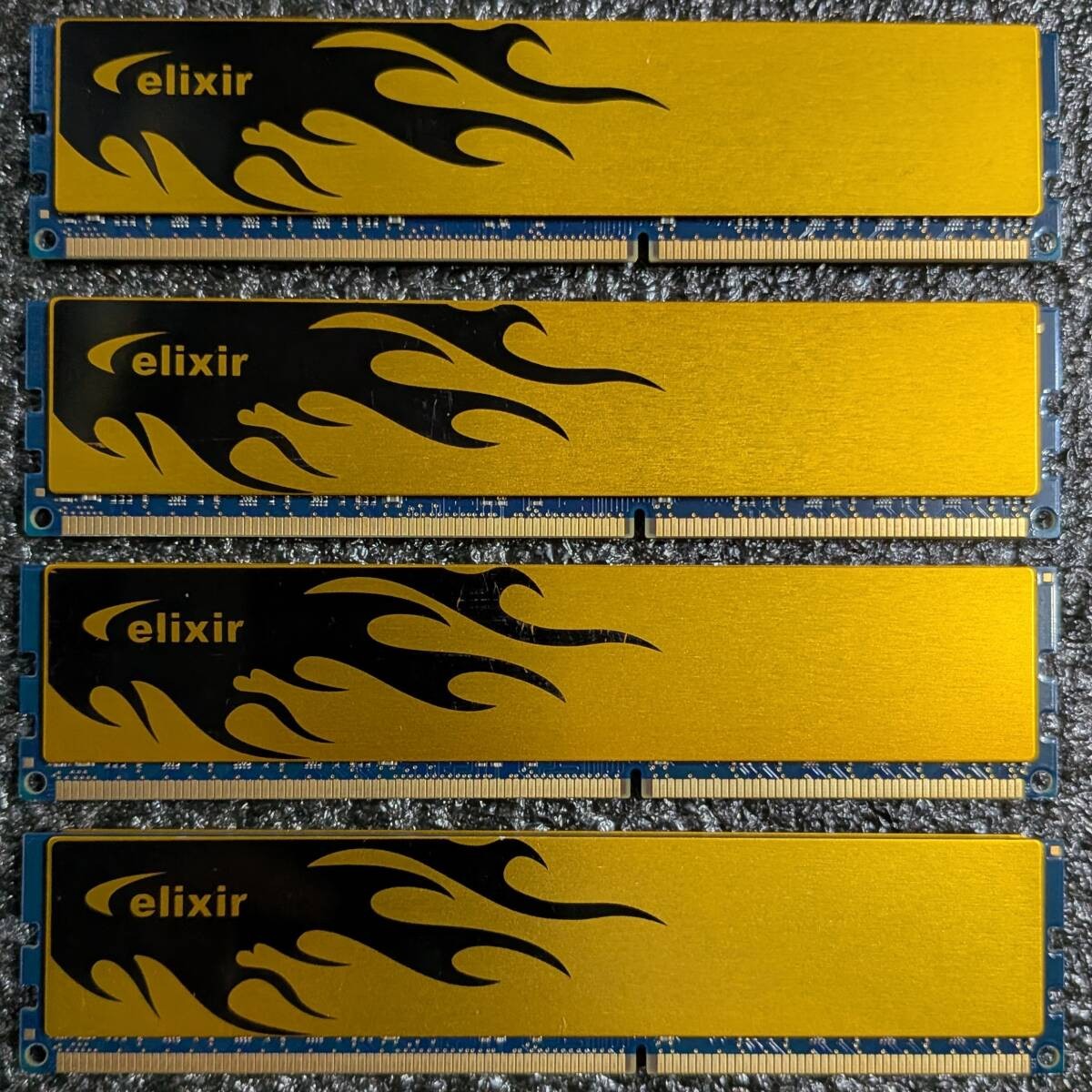 CFD Elixir DDR3 32GB (8GBx4) RAM DDR3-1600 Tested, Used