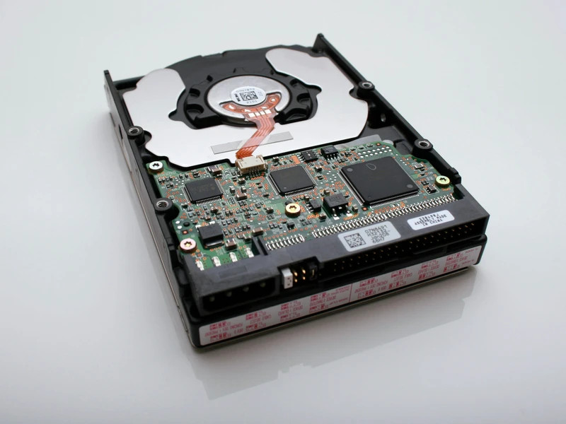 Seagate barracuda 2.1gb hdd, bldg: klgspr st32550w, p/n: 9b0003-021, compaq p/n